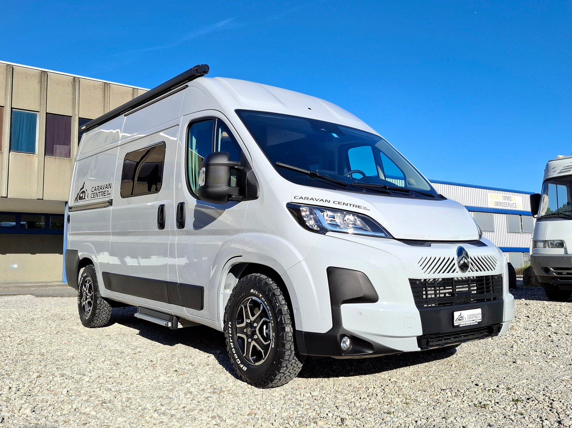 PÖSSL ROADCAR R540 - AUTOMAT! AHK! Alu mit Offroadbereifung!