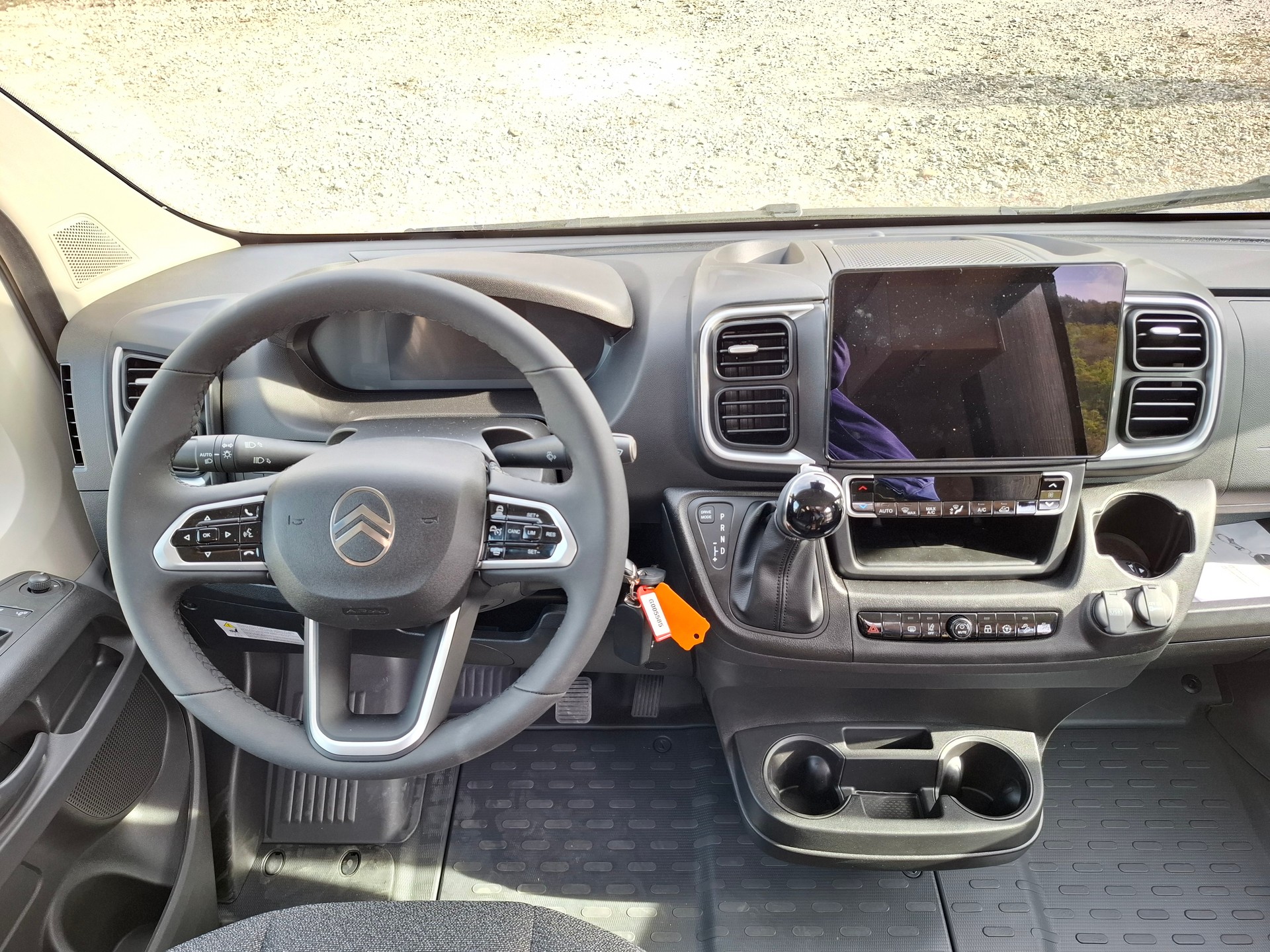 PÖSSL ROADCAR R540 - AUTOMAT! AHK! Alu mit Offroadbereifung!-image-8