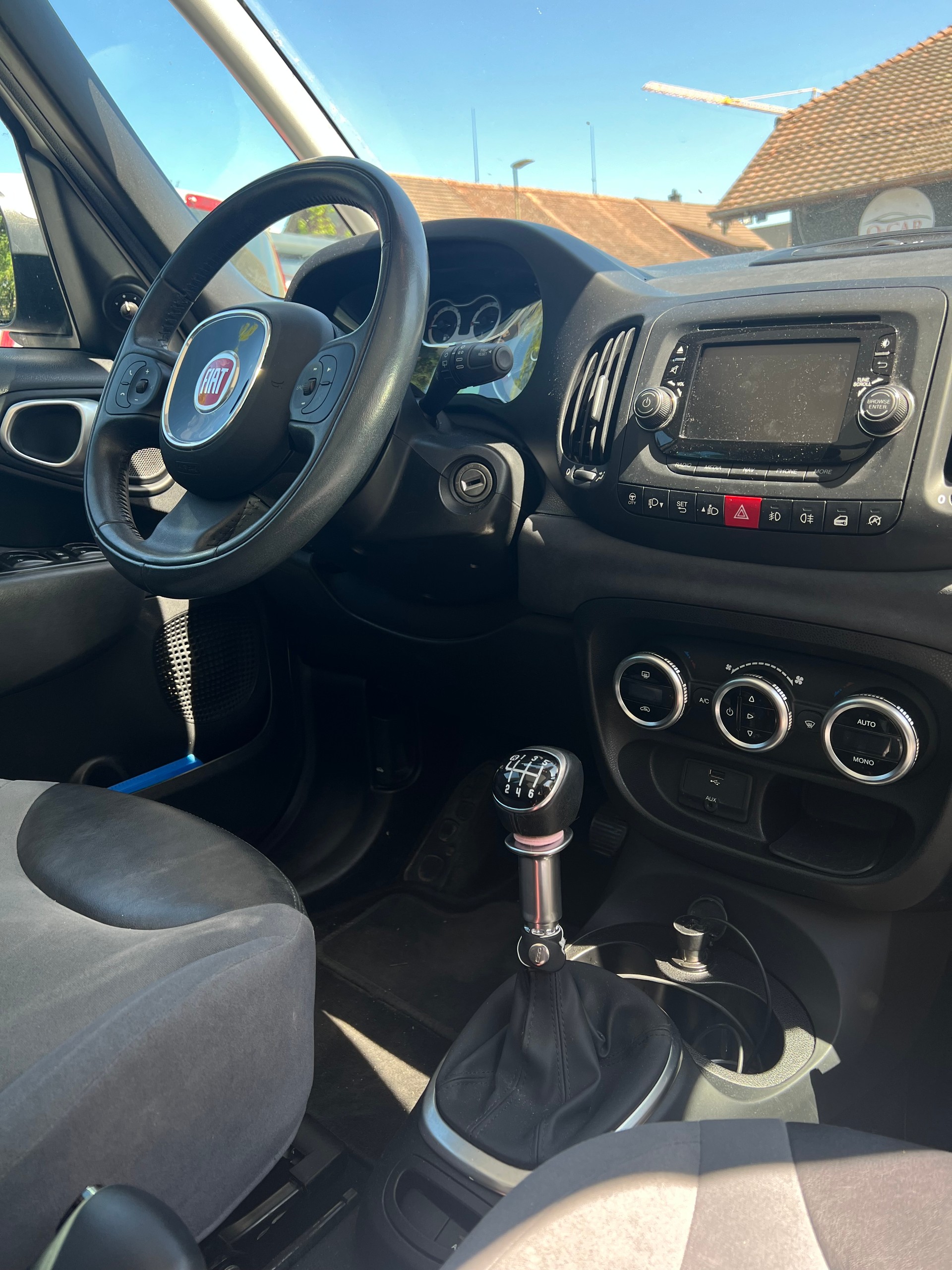 FIAT 500L Living 1.6 JTD Lounge-image-6