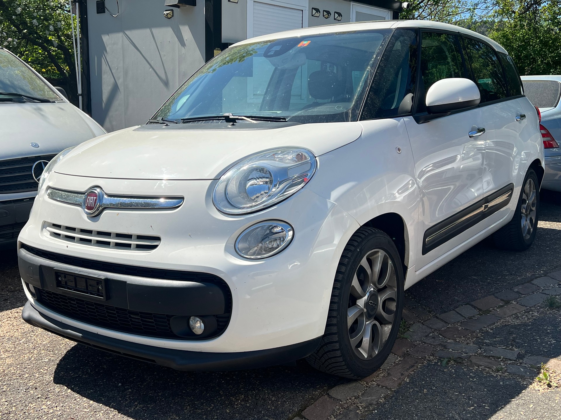 FIAT 500L Living 1.6 JTD Lounge-image-2