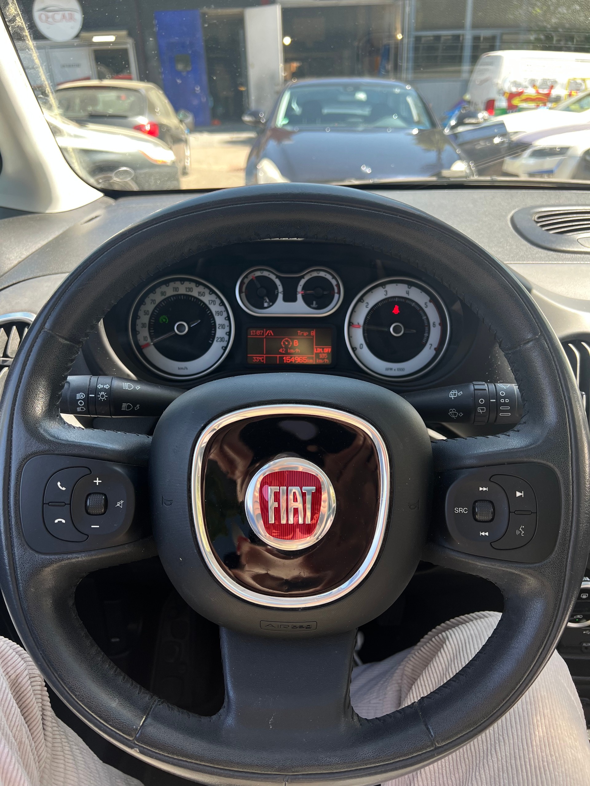FIAT 500L Living 1.6 JTD Lounge-image-9