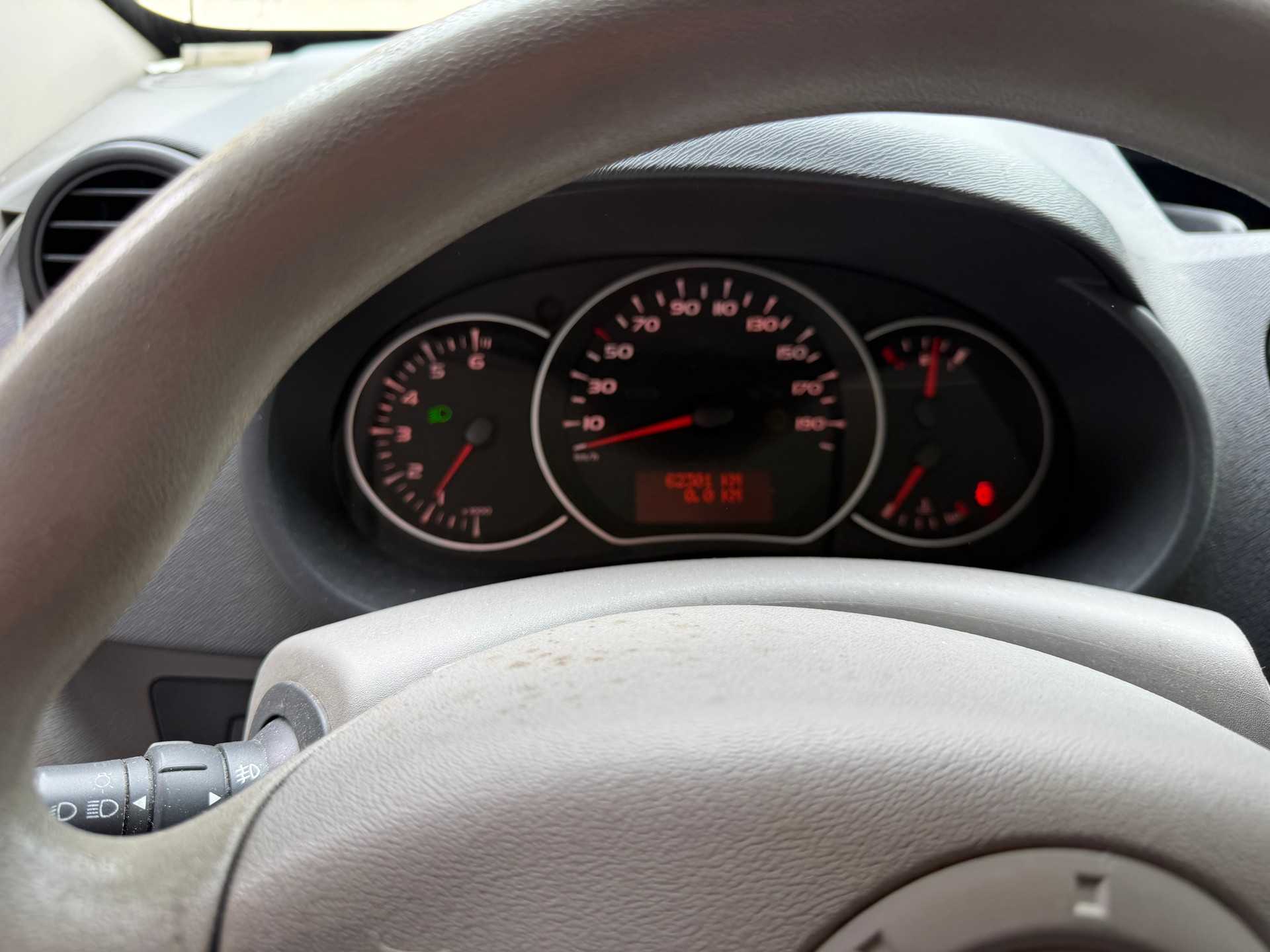 RENAULT Kangoo 1.6 16V Privilège-image-6