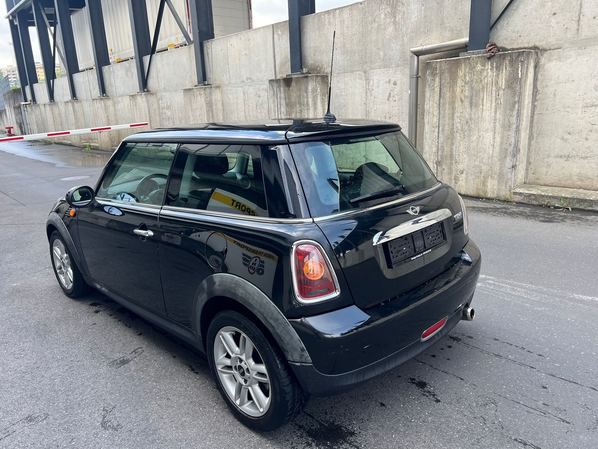 MINI Cooper-image-4