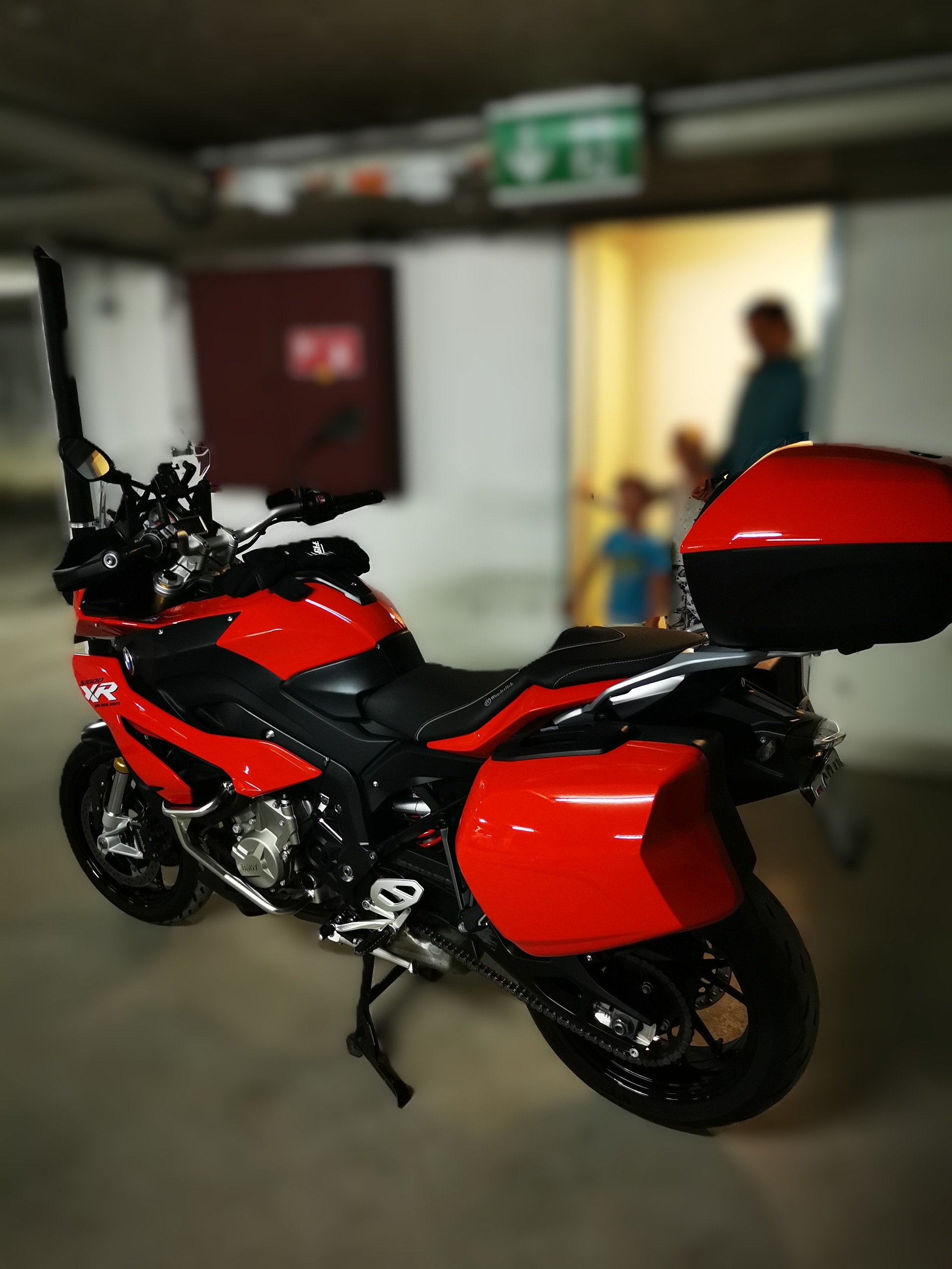 BMW S 1000 XR ABS-image-8