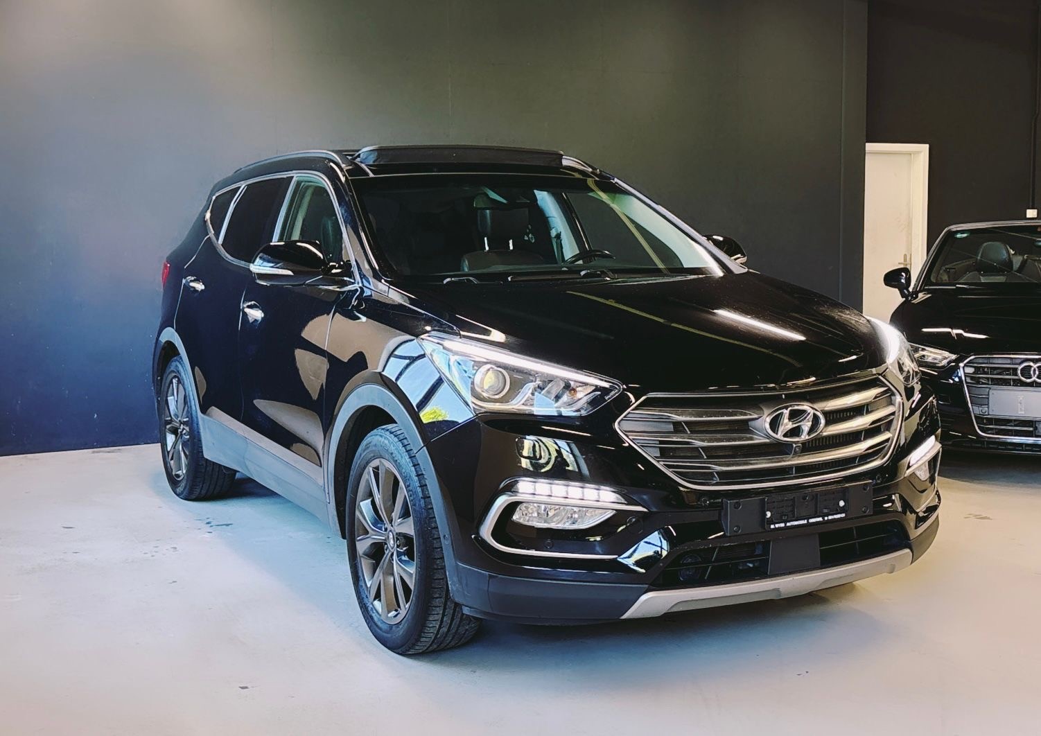 HYUNDAI Santa Fe 2.2 CRDI Amplia 4WD Automatic