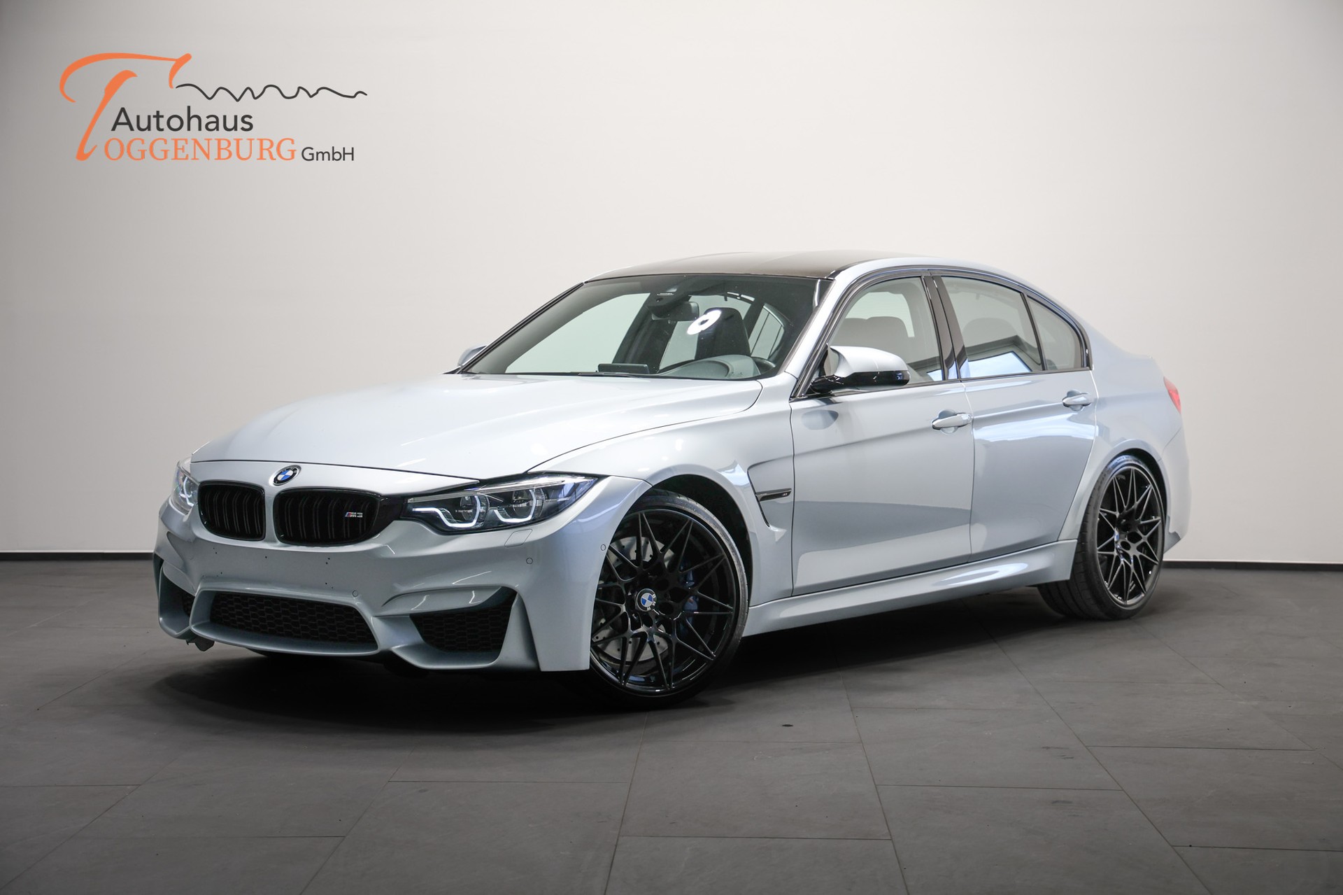BMW M3 Competition Drivelogic *Individual Silverstone Metallic*