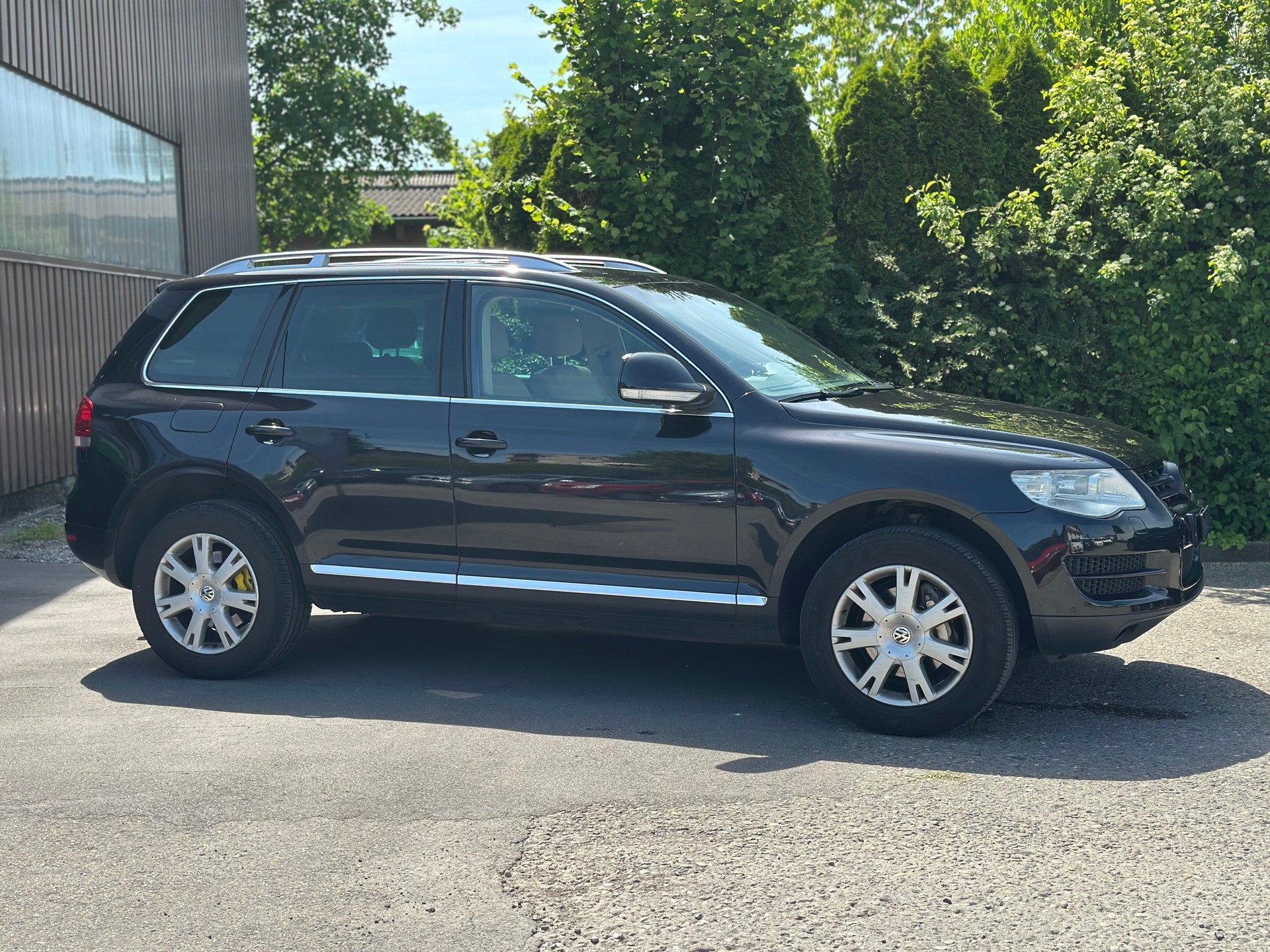 VW Touareg 3.0 TDI Tiptronic-image-1