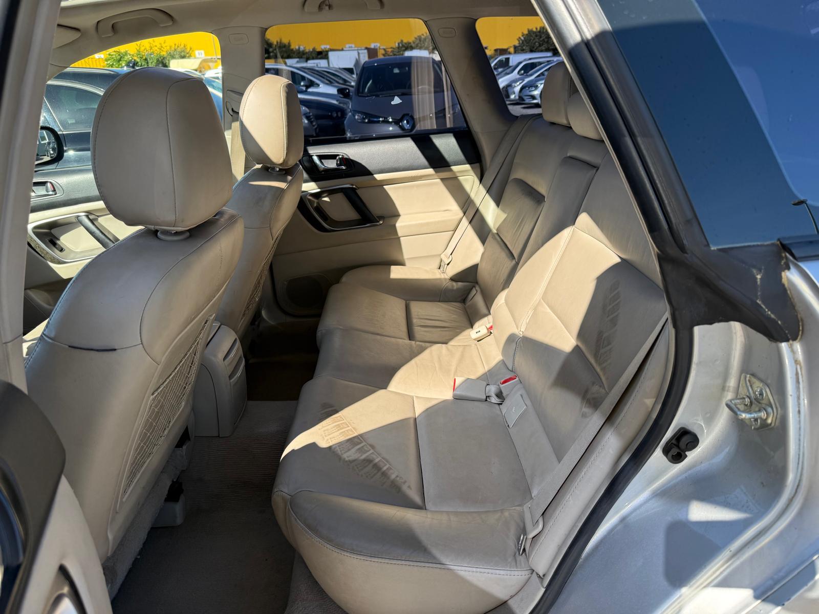 SUBARU Outback 3.0 H6-image-9