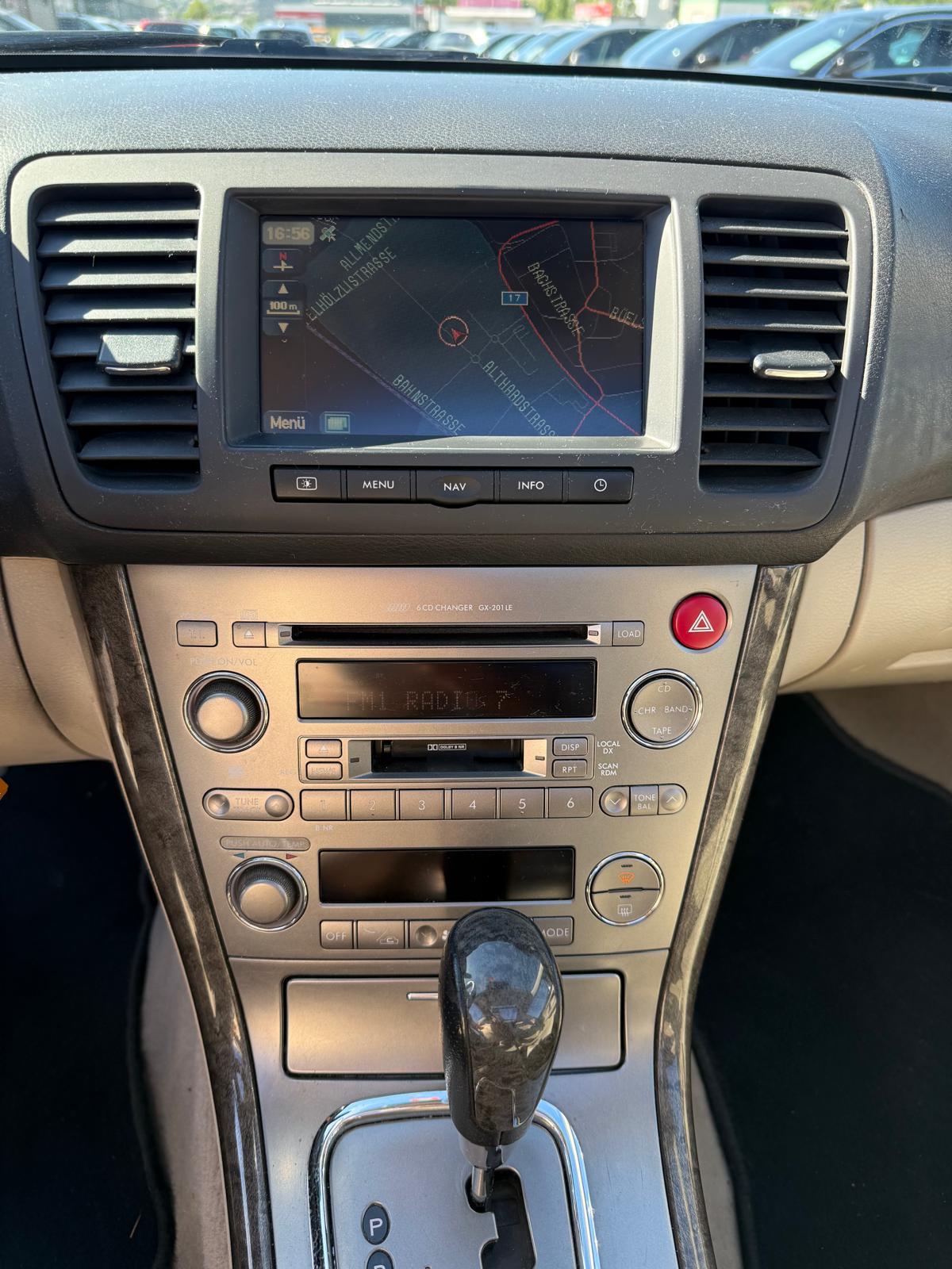 SUBARU Outback 3.0 H6-image-11