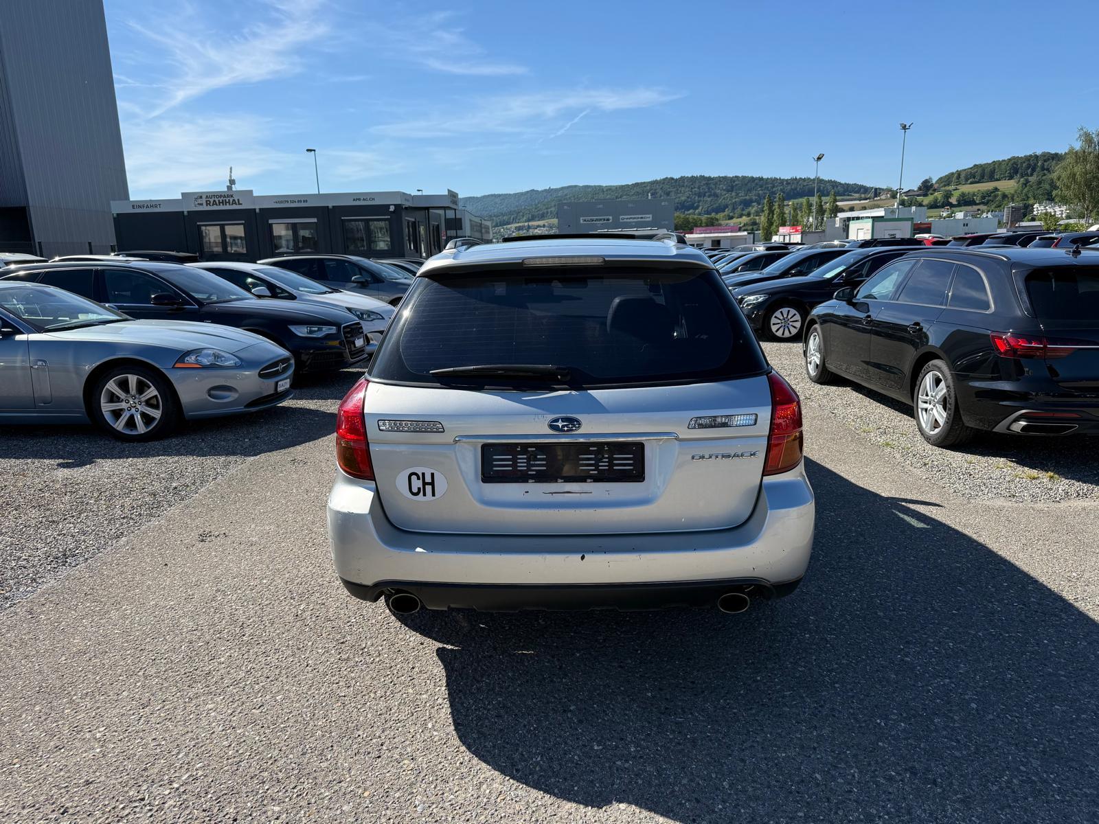 SUBARU Outback 3.0 H6-image-4