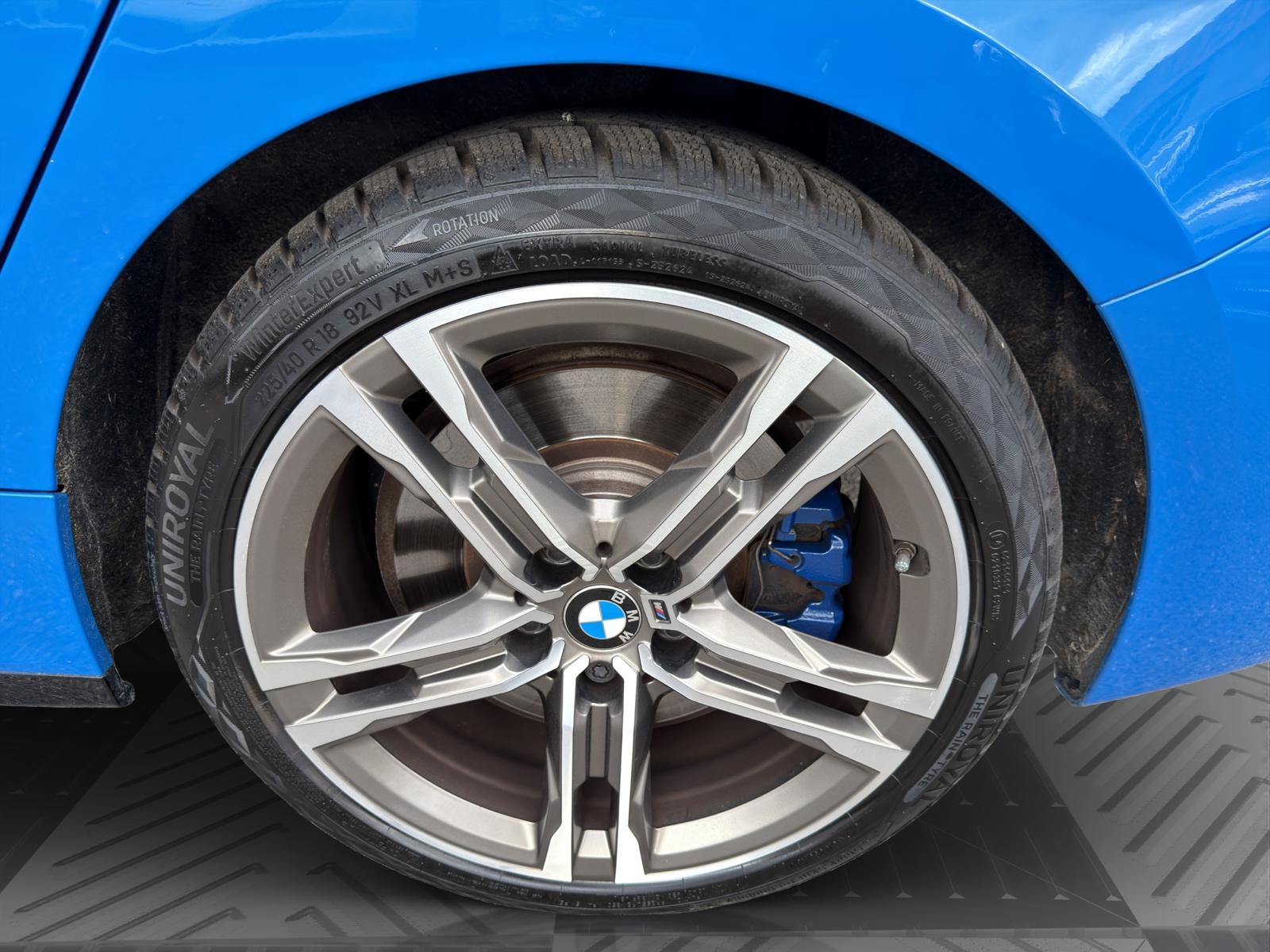 BMW M135i xDrive Steptronic-image-20