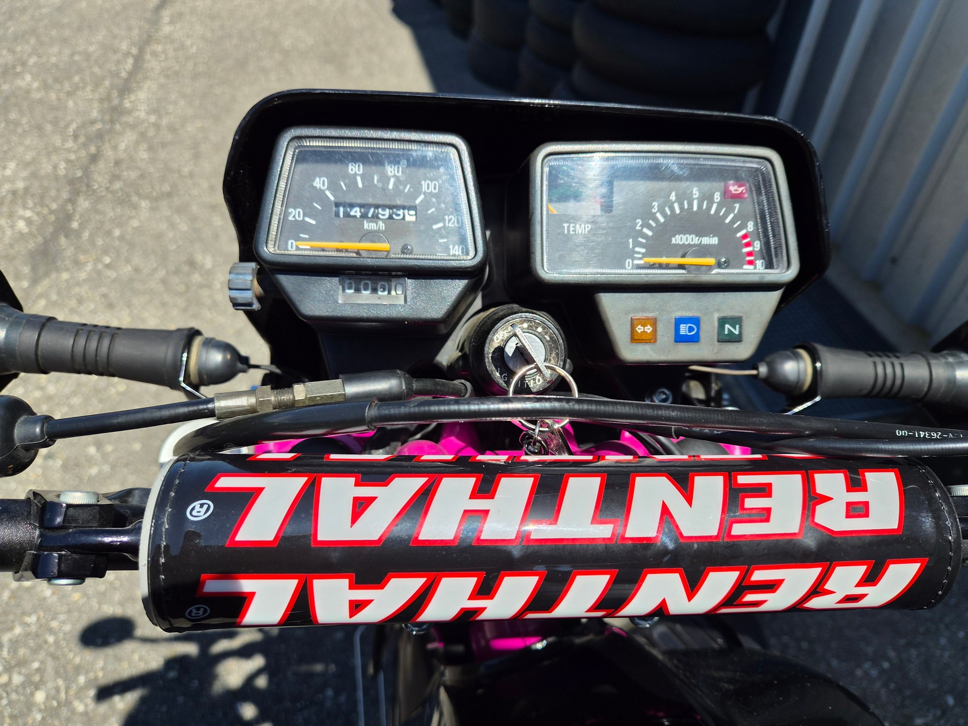 YAMAHA DT 125 LC-image-7