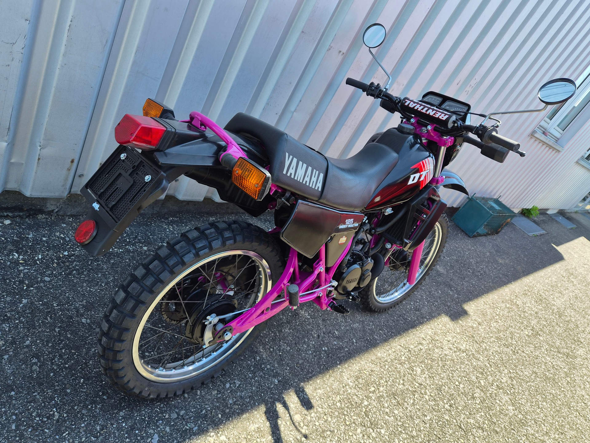 YAMAHA DT 125 LC-image-3