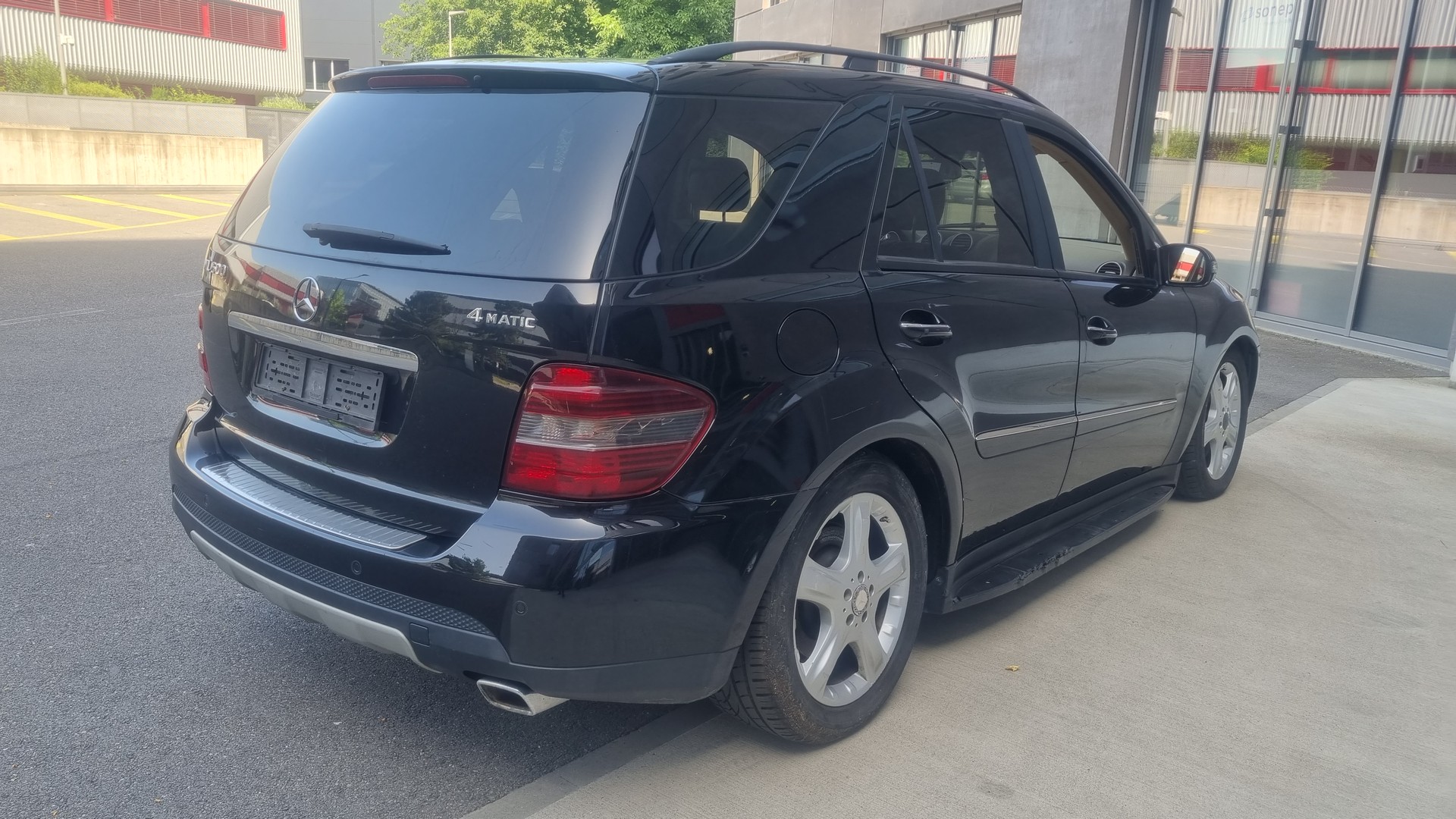 MERCEDES-BENZ ML 500 4Matic Edition 7G-Tronic-image-5