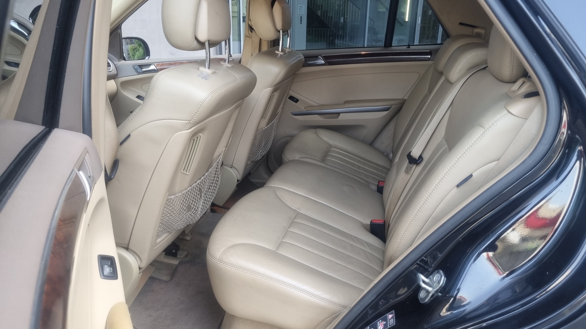 MERCEDES-BENZ ML 500 4Matic Edition 7G-Tronic-image-6