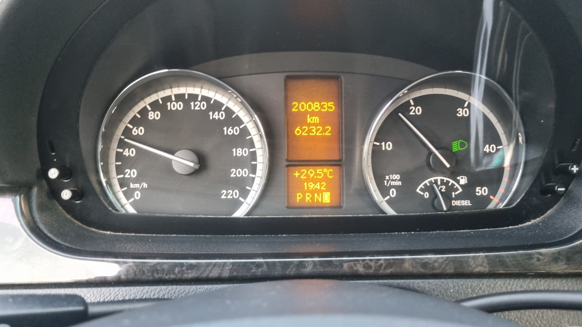MERCEDES-BENZ ML 500 4Matic Edition 7G-Tronic-image-13