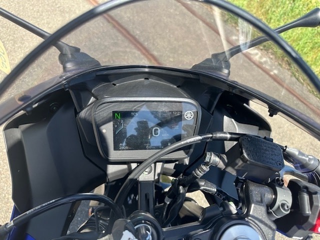 YAMAHA YZF-R 125 ABS-image-1
