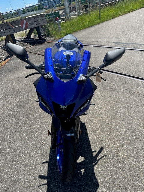 YAMAHA YZF-R 125 ABS-image-2