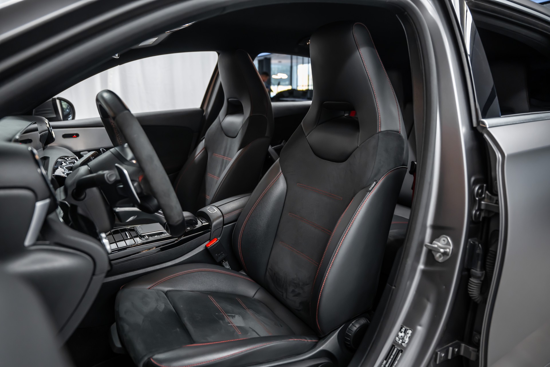 MERCEDES-BENZ A 45 AMG 4Matic+ Speedshift *Magno-Grau*AMG-Abgasanlage*AMG-Performance*-image-12