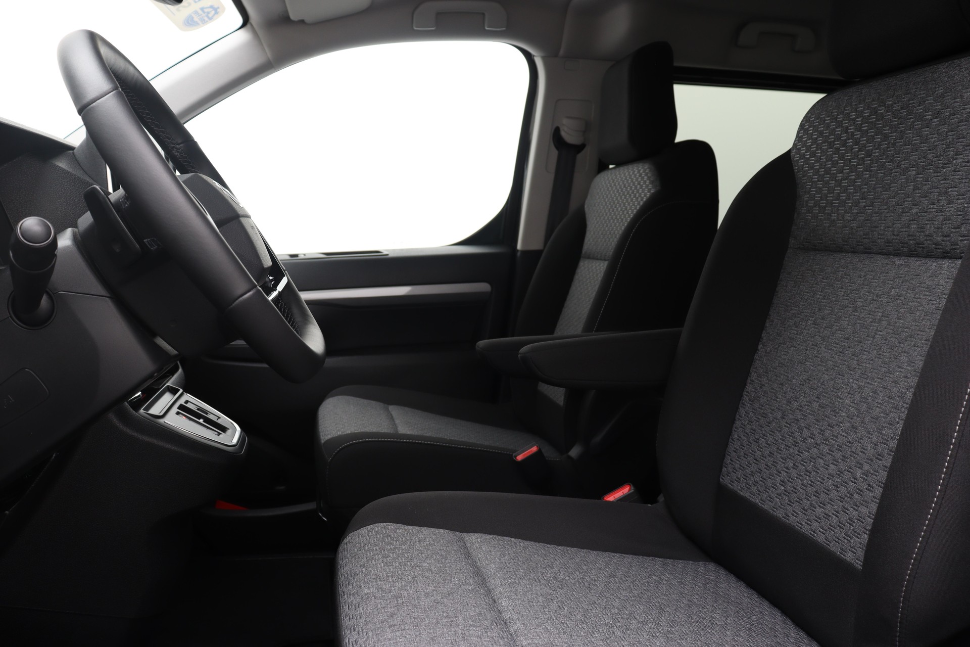 TOYOTA PROACE Verso L1 2.0 D Trend-image-6
