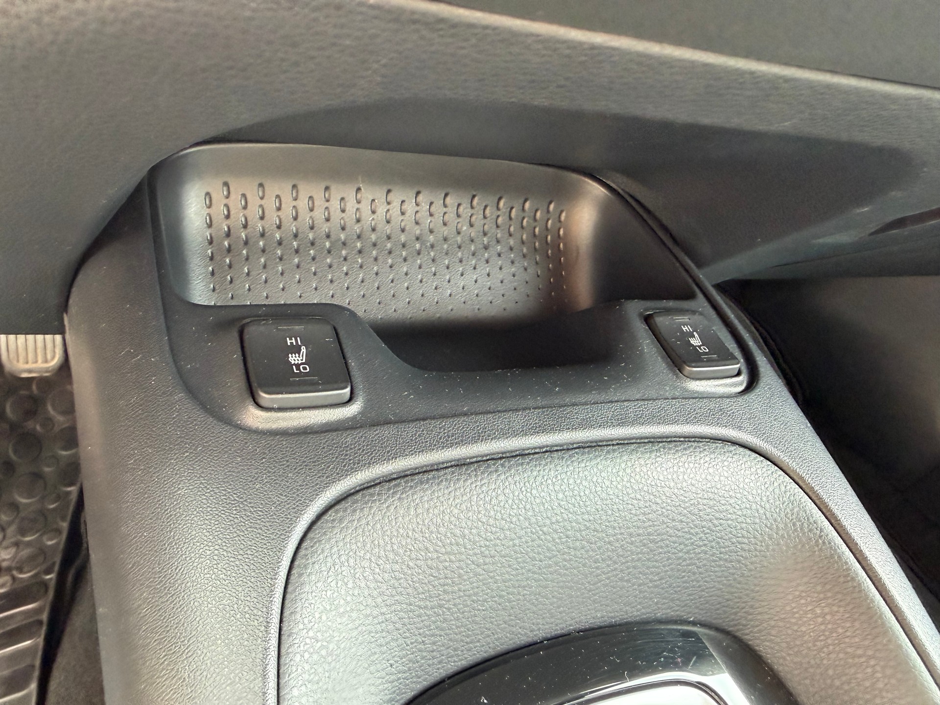 SUZUKI Swace 1.8 Hybrid Compact+ E-CVT-image-12