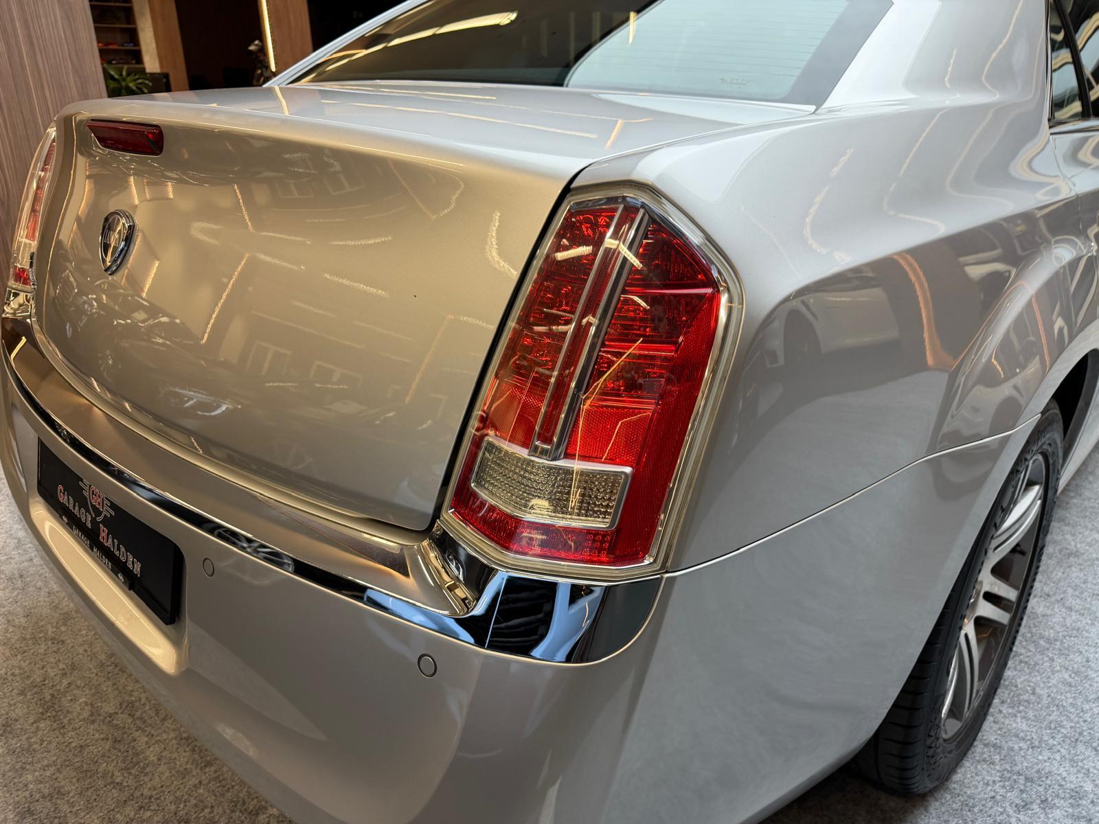 LANCIA Thema 3.0 TD Platinum-image-10