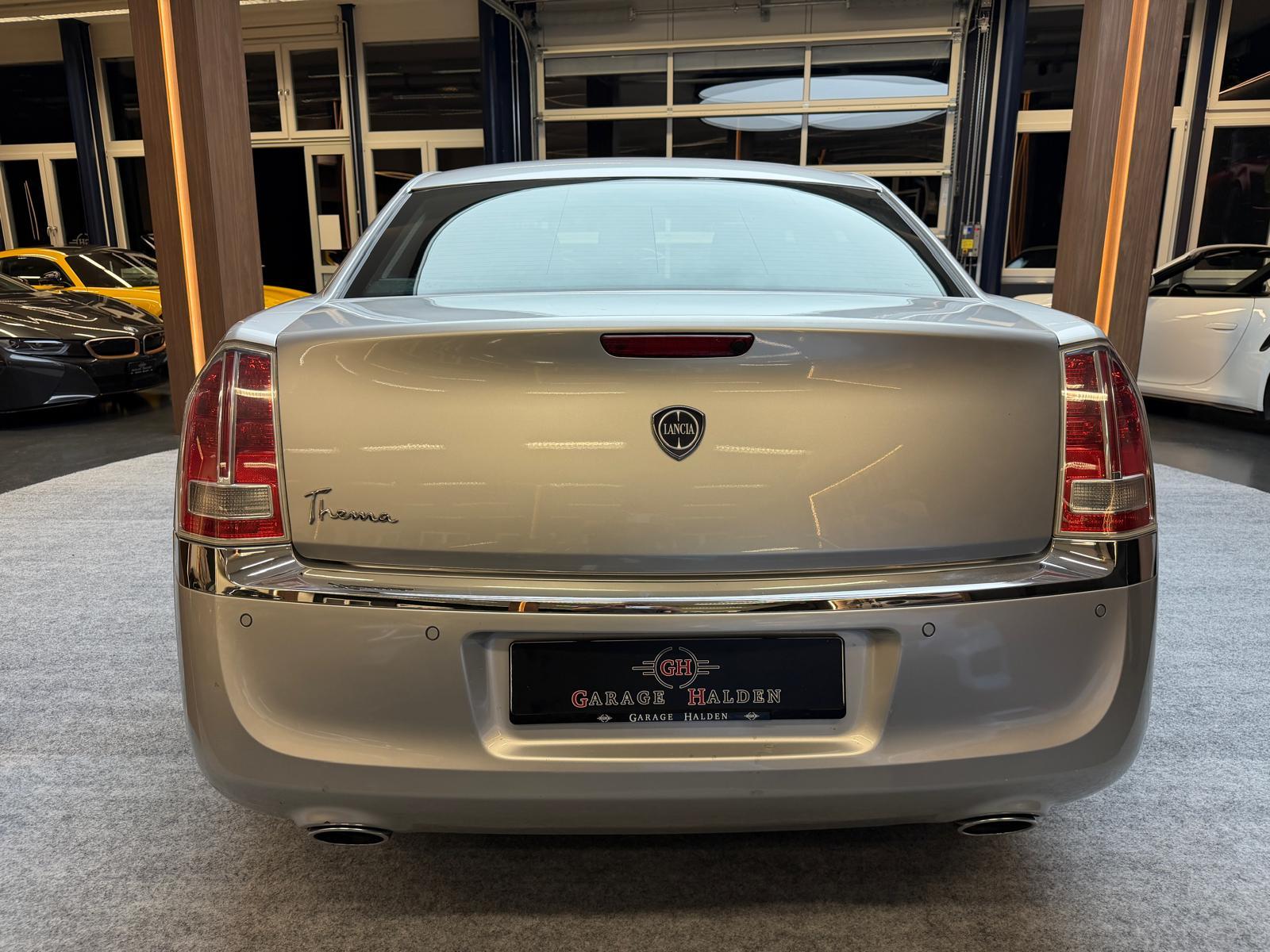 LANCIA Thema 3.0 TD Platinum-image-6