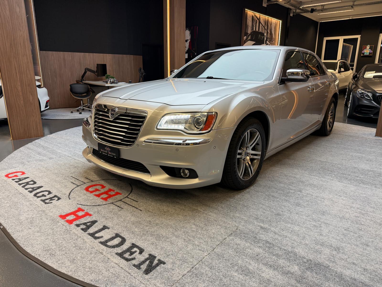 LANCIA Thema 3.0 TD Platinum-showroom-element-3