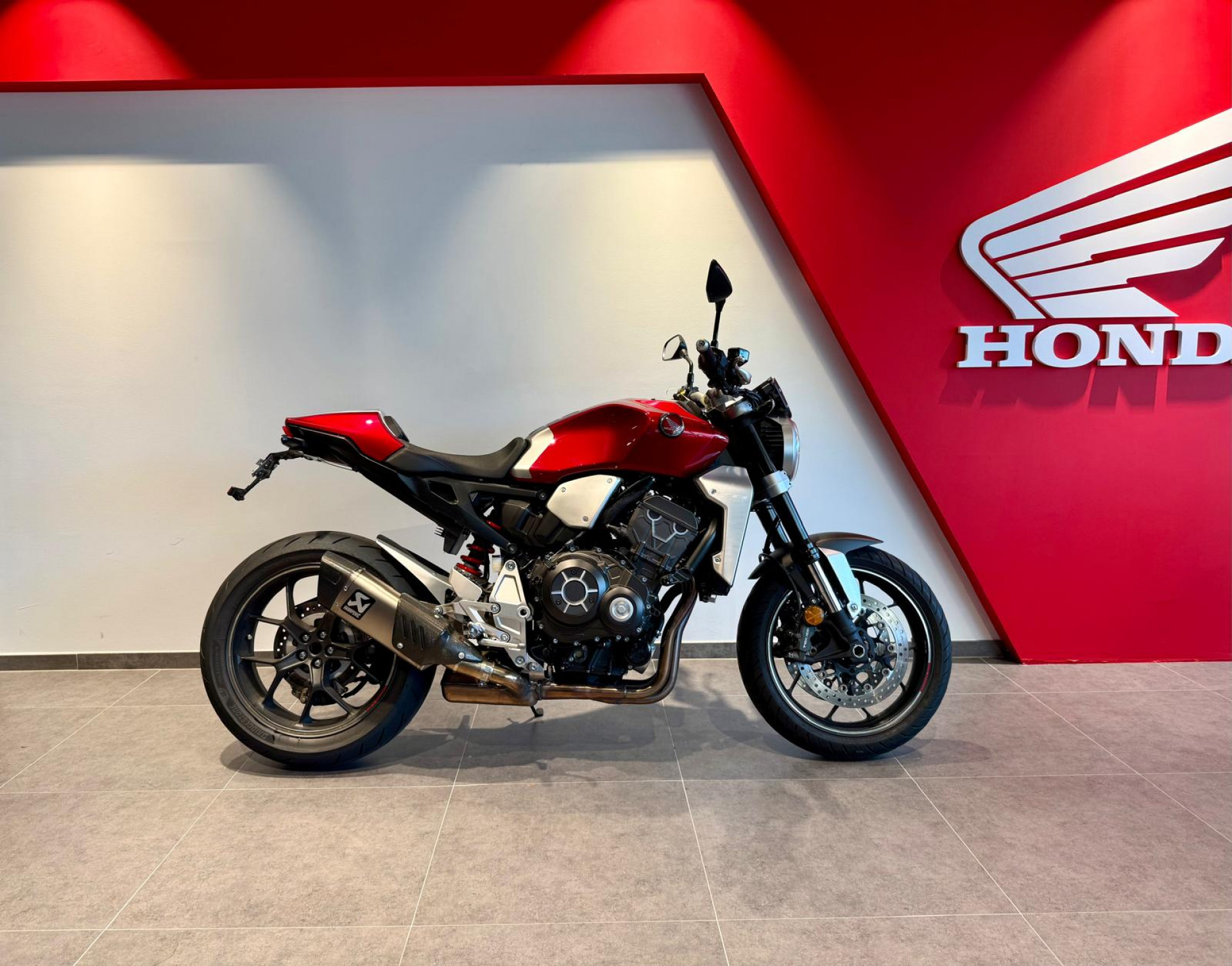 HONDA CB 1000 R+-image-1