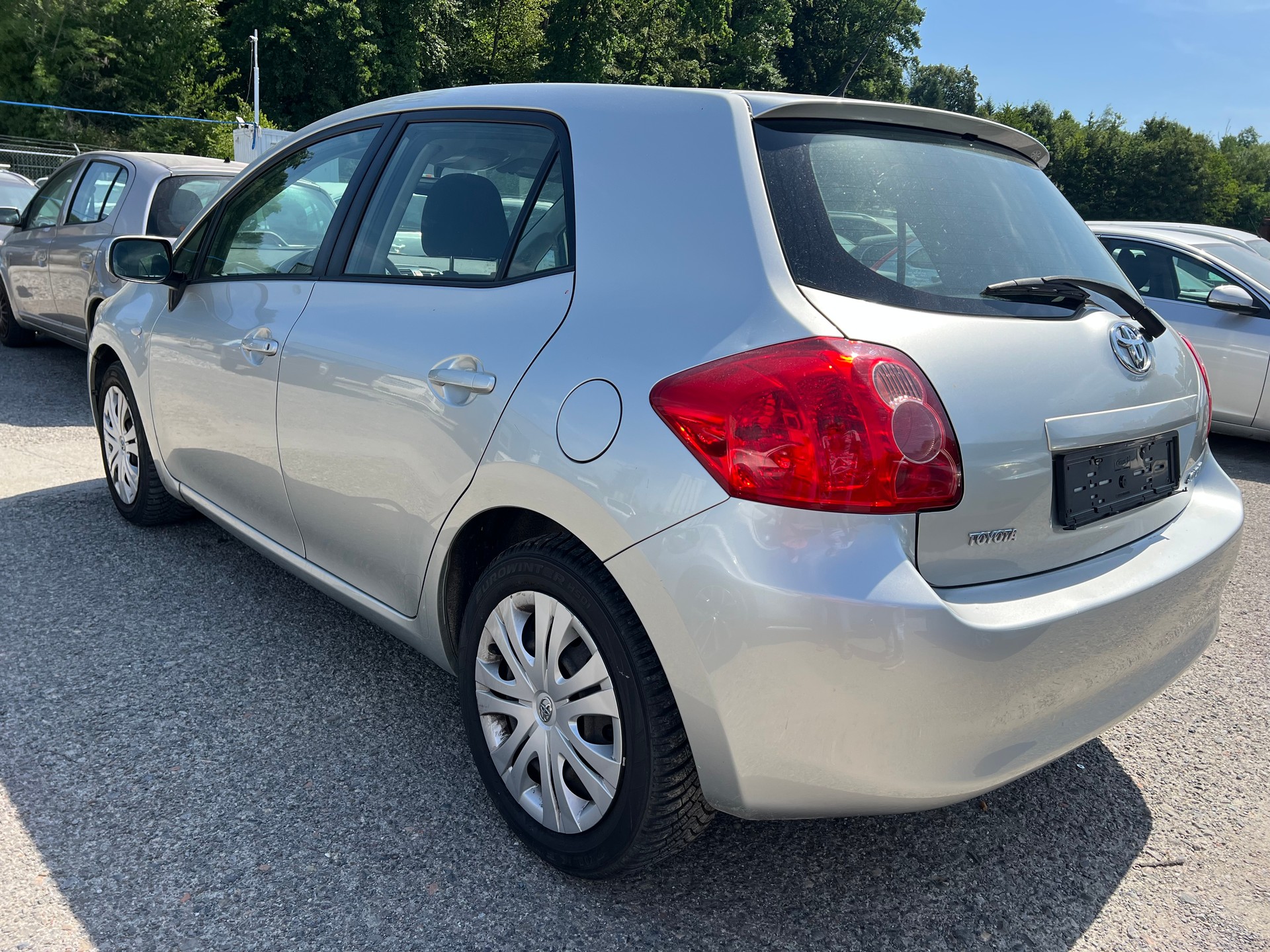 TOYOTA Auris 1.6 Linea Luna-image-3