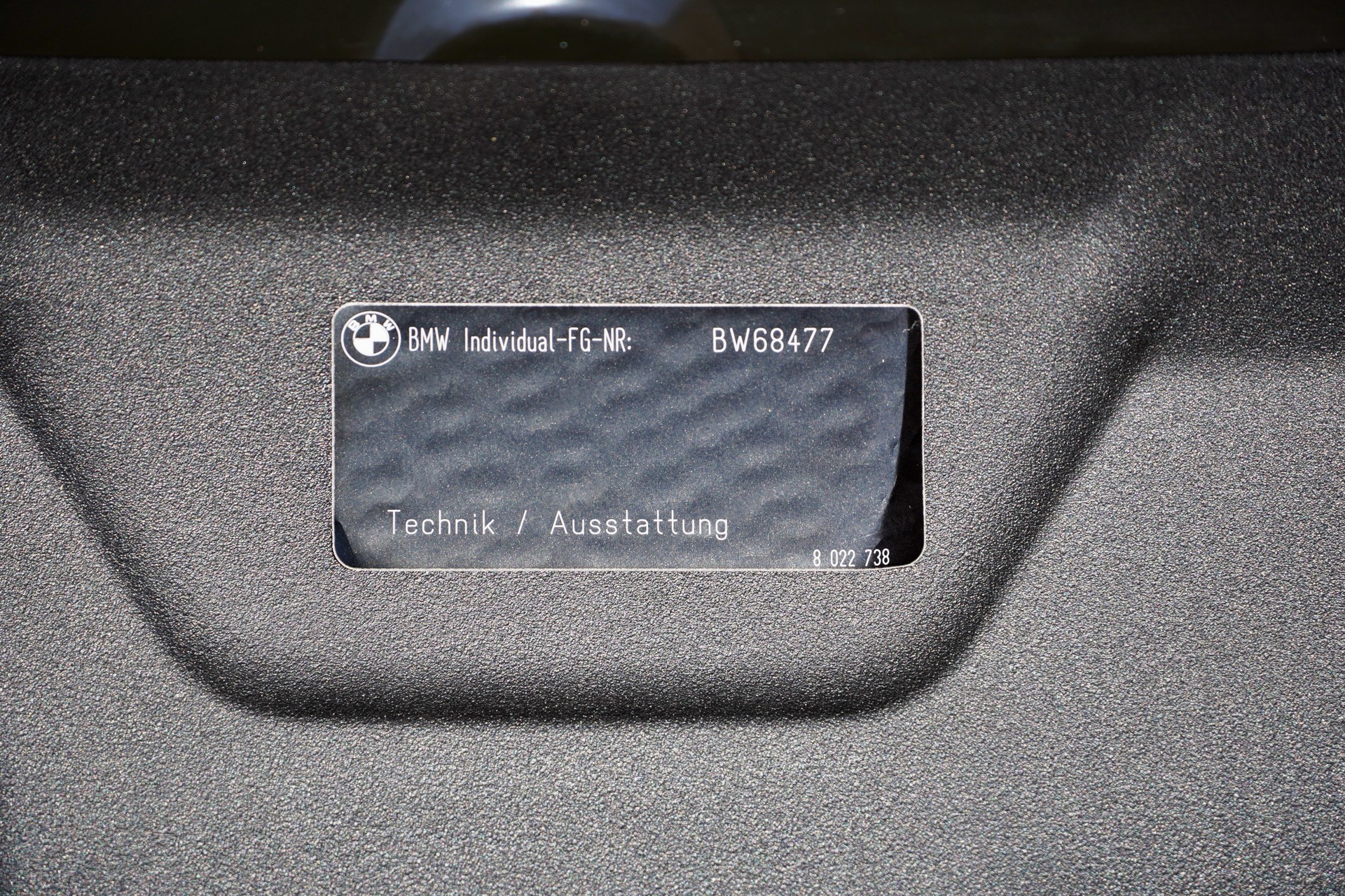 BMW M850i xDrive Steptronic-image-25