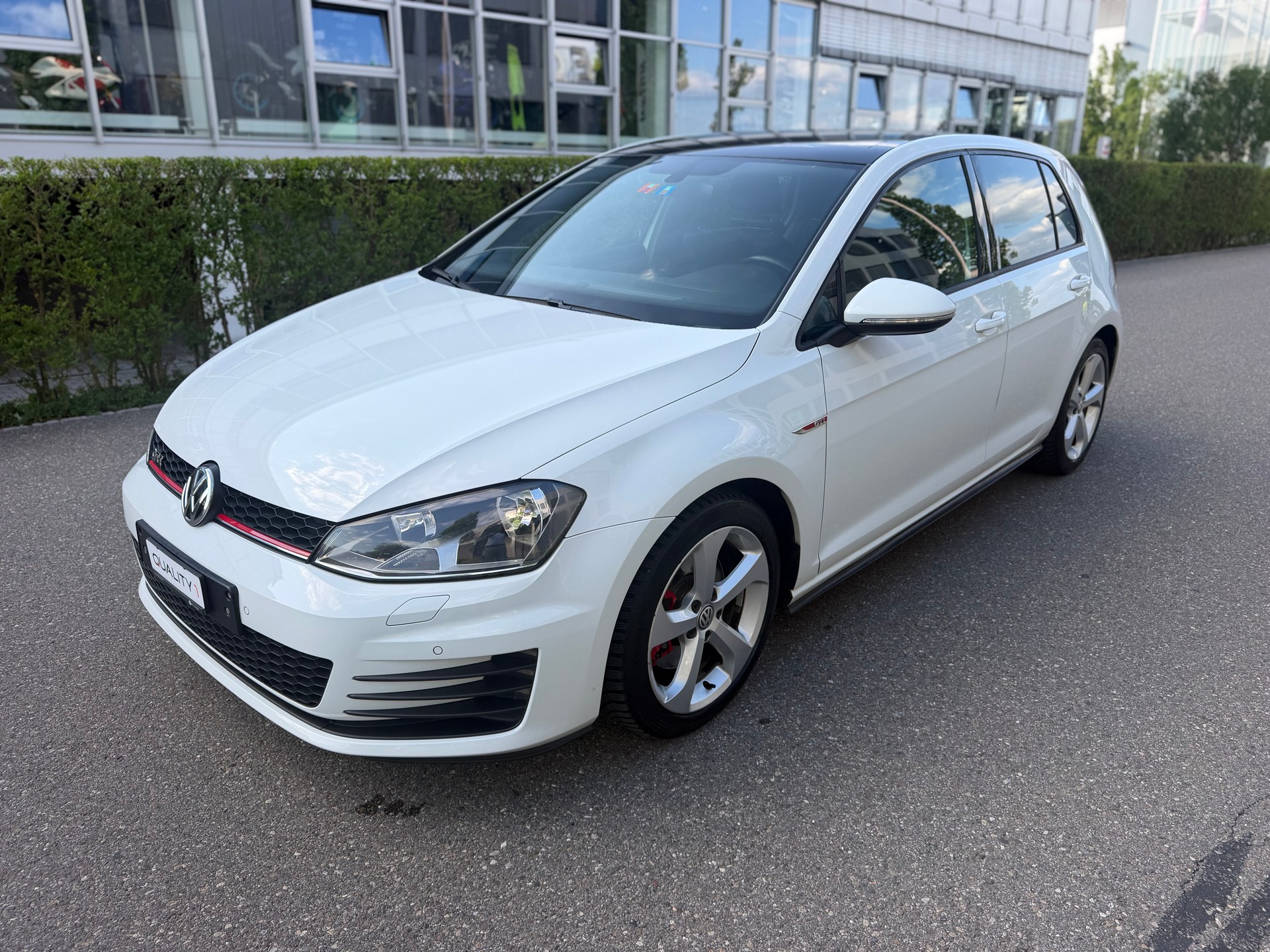 VW Golf 2.0 TSI GTI