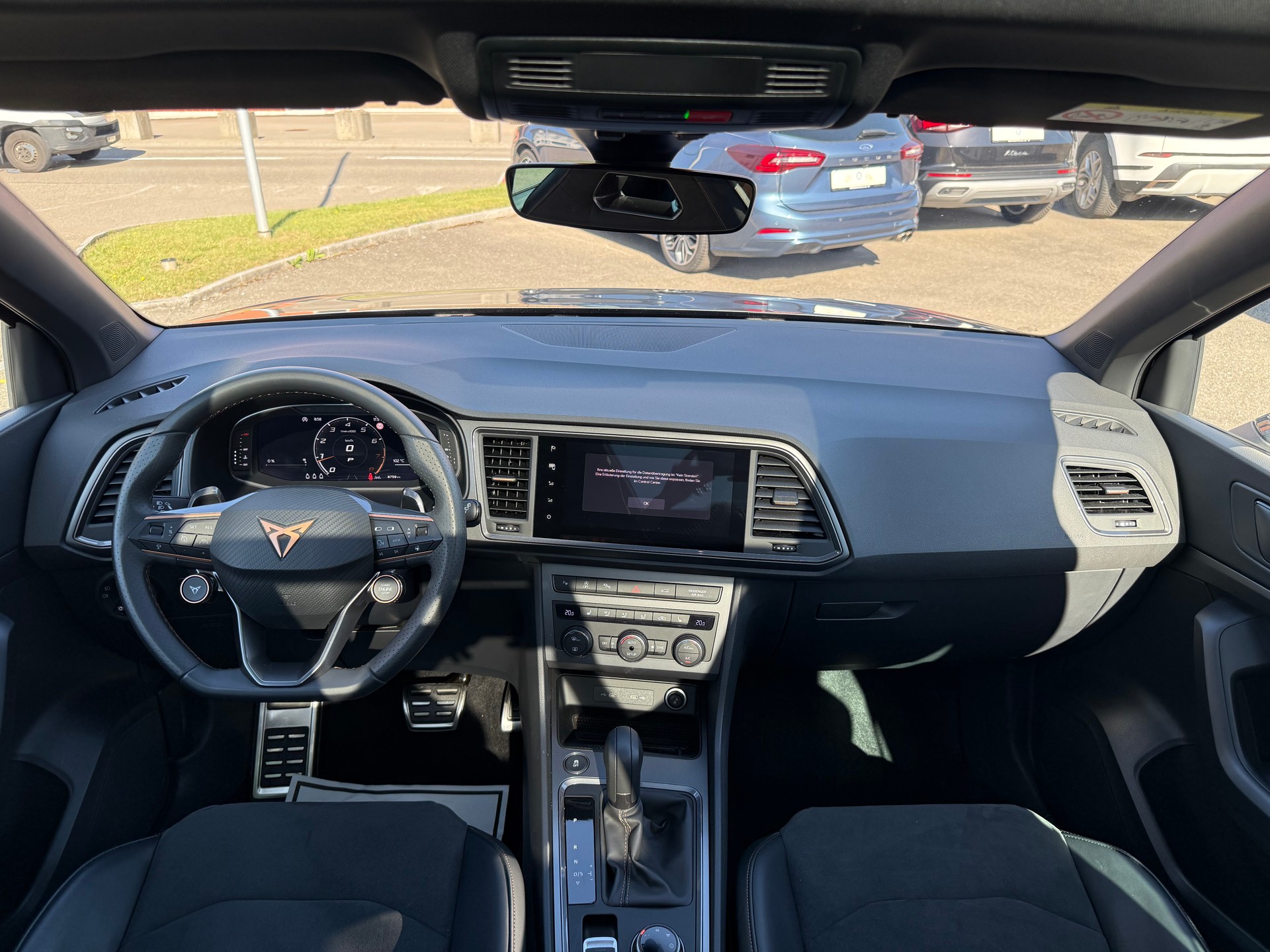 CUPRA Ateca 2.0 TSI VZ 4Drive DSG * 20 ZOLL 5 JAHRE GARANTIE EL SITZE LENKRAD HEIZUNG *-image-13
