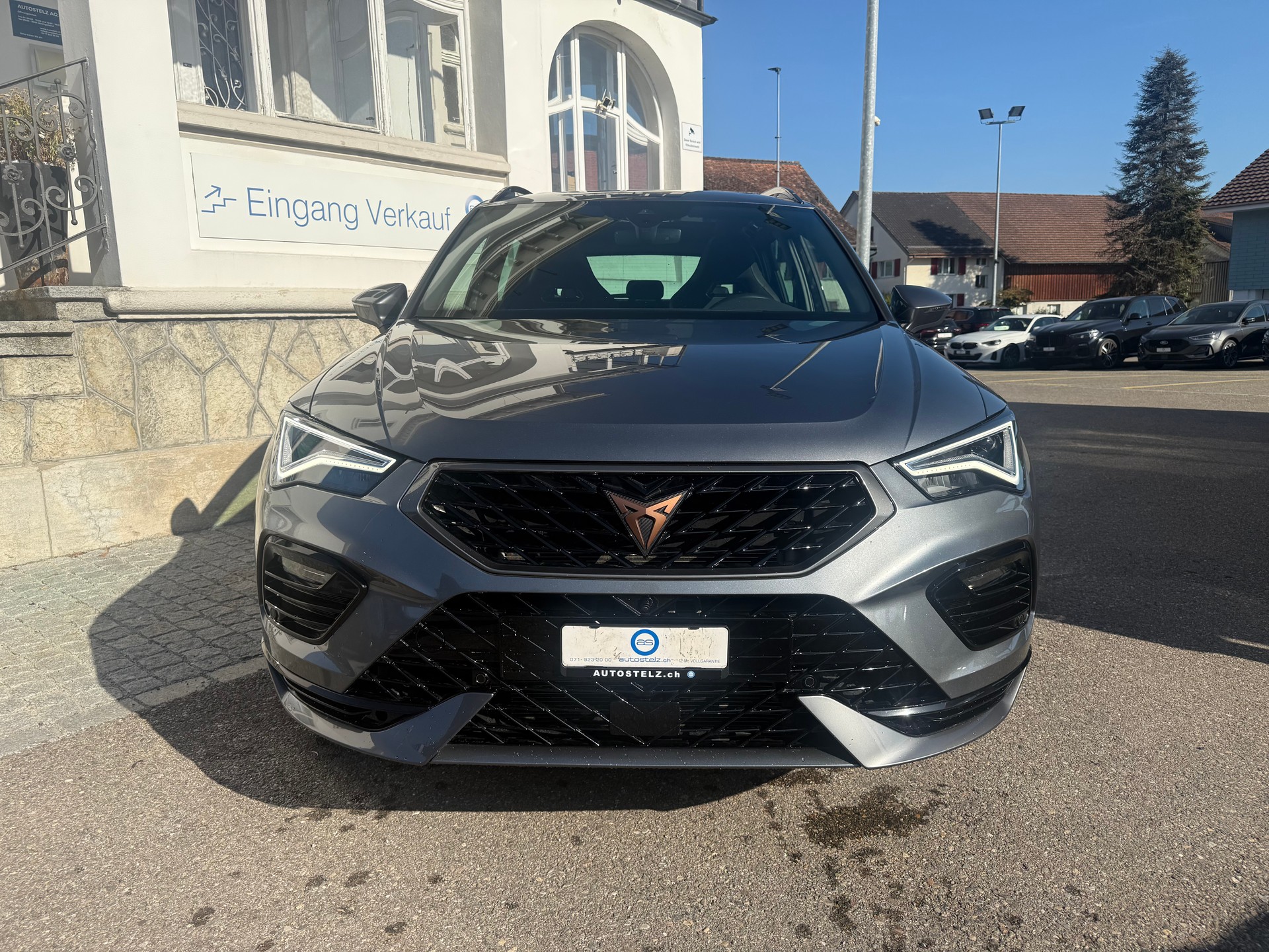 CUPRA Ateca 2.0 TSI VZ 4Drive DSG * 20 ZOLL 5 JAHRE GARANTIE EL SITZE LENKRAD HEIZUNG *-showroom-element-2