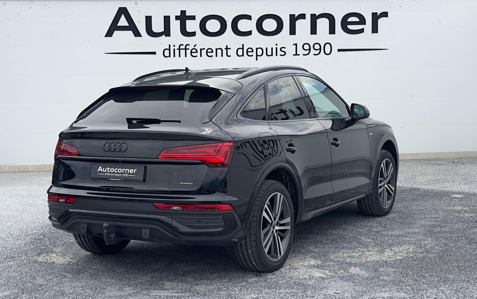 AUDI Q5 Sportback 40 TDI Blackedition quattro S-tronic-showroom-element-2