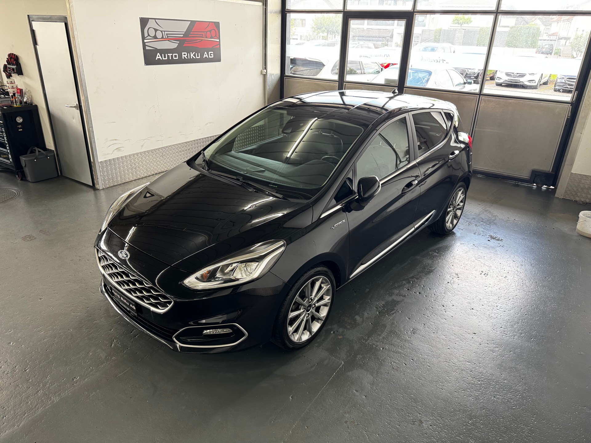 FORD Fiesta 1.0 SCTi Vignale-image-4