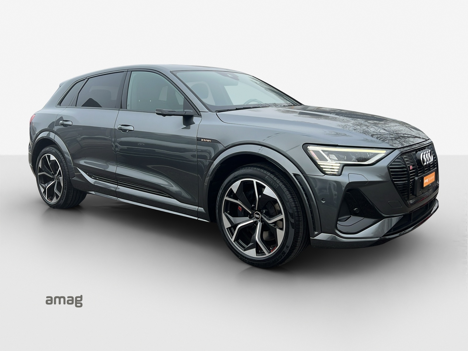 AUDI e-tron S quattro-image-6