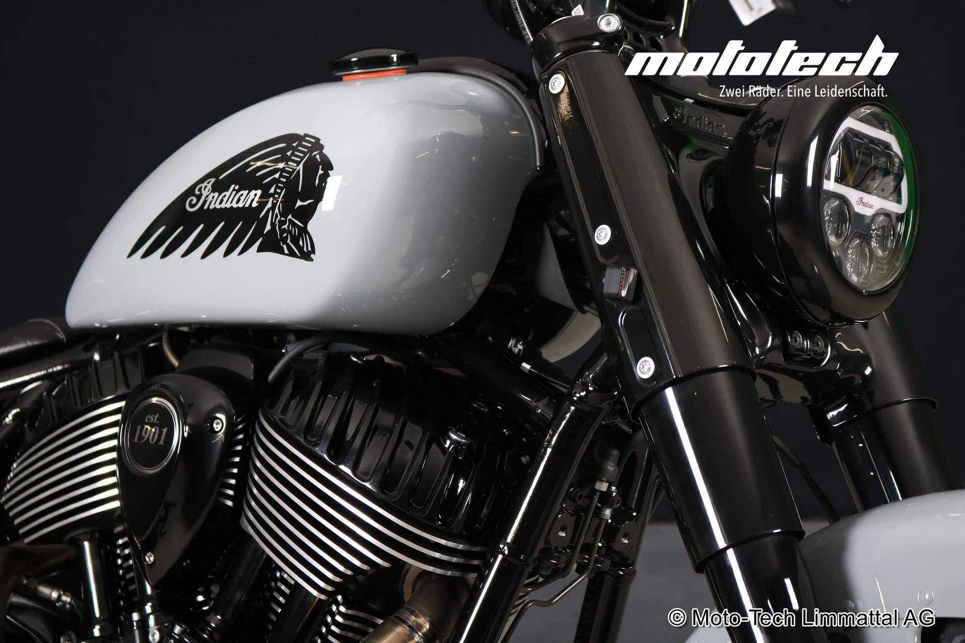 INDIAN Chief Bobber-image-7