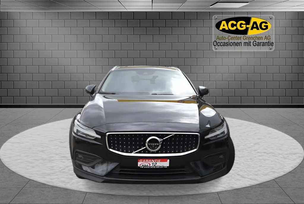 VOLVO V60 Cross Country B4 Diesel Mild Hybrid AWD Geartronic ** Voll-Leder ** RF-Kamera 360 ** Panorama-Glass ** Anh-Kupplung-showroom-element-1