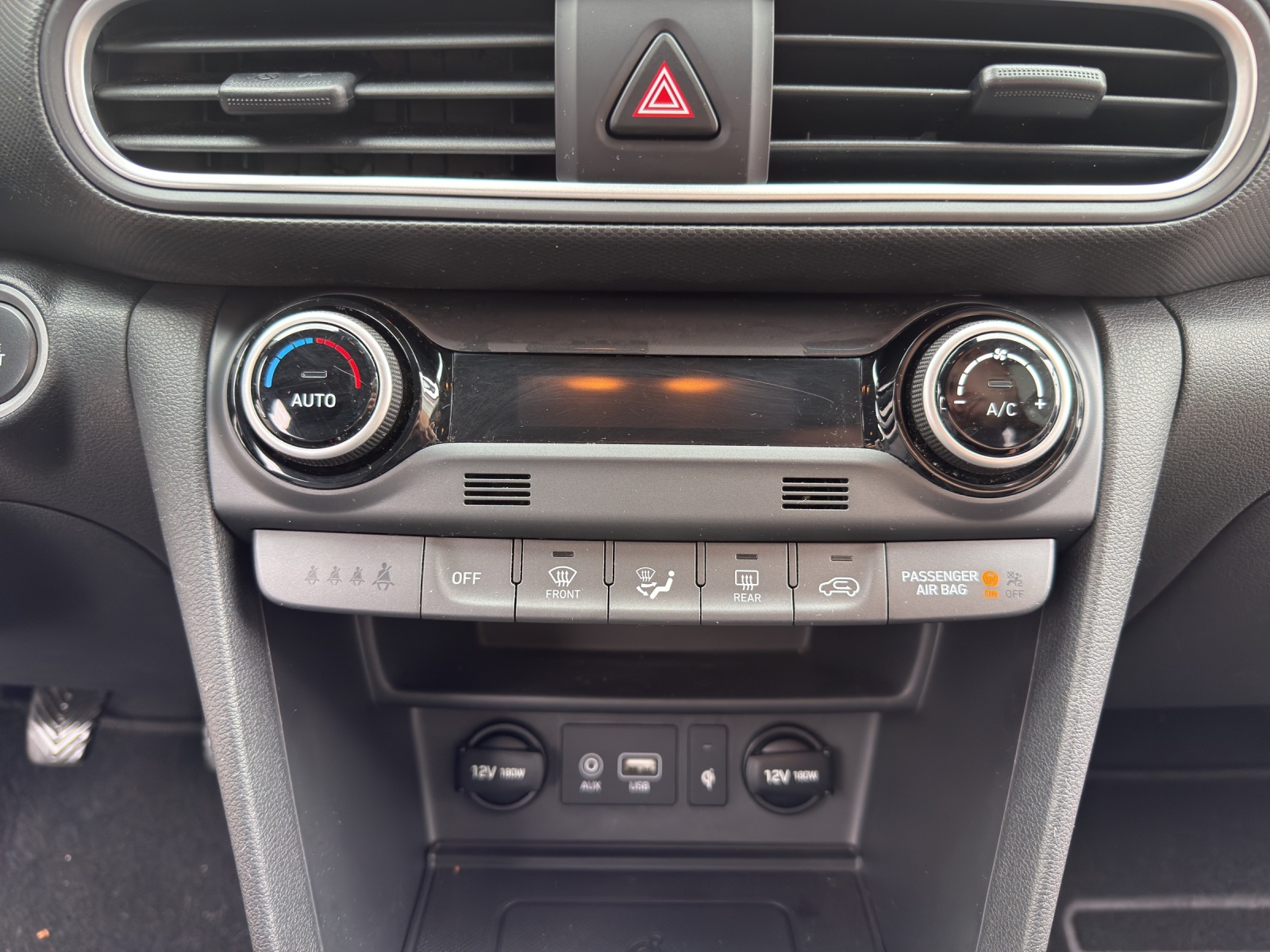 HYUNDAI Kona 1.0 T-GDi Launch Plus 2WD-image-15
