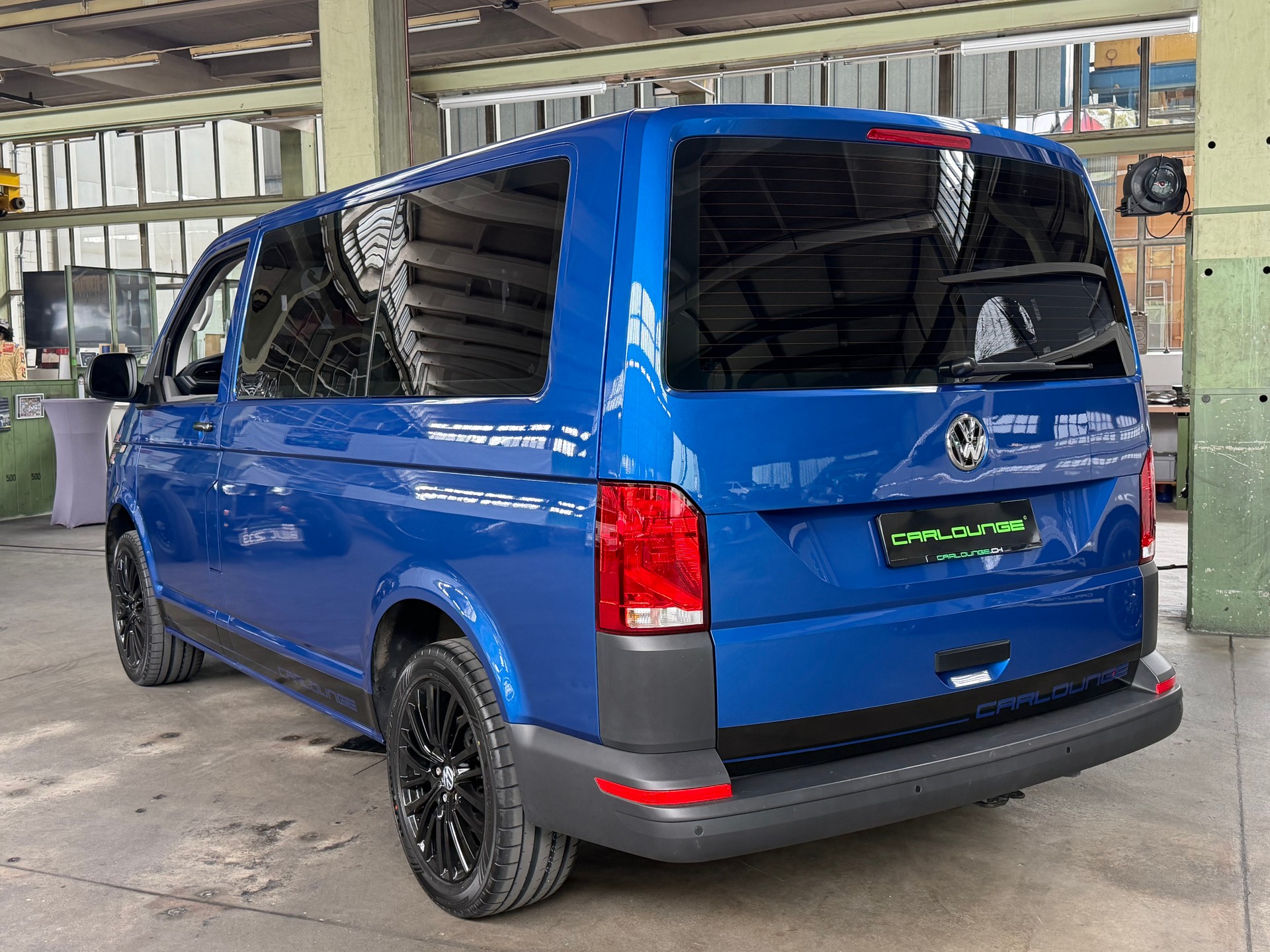 VW T6.1 2.0 TDI DSG Automat / 8-Plätzer / Tempomat-showroom-element-1