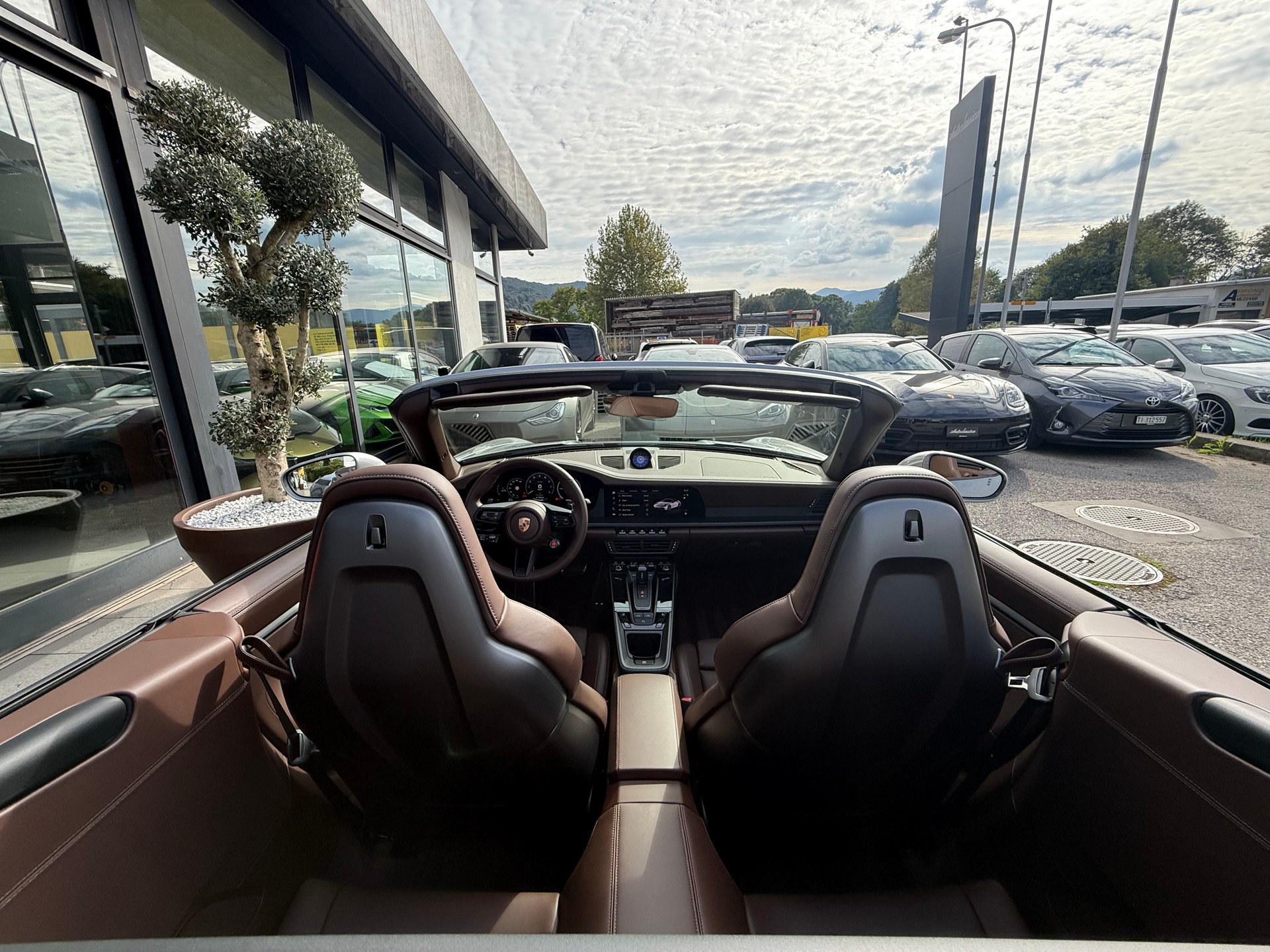 PORSCHE 911 Carrera Cabriolet GTS PDK-image-20