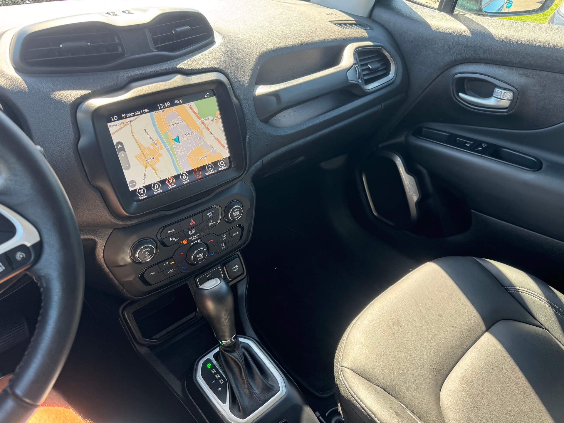 JEEP Renegade 1.5 MHEV Swiss Limited Sky-image-20