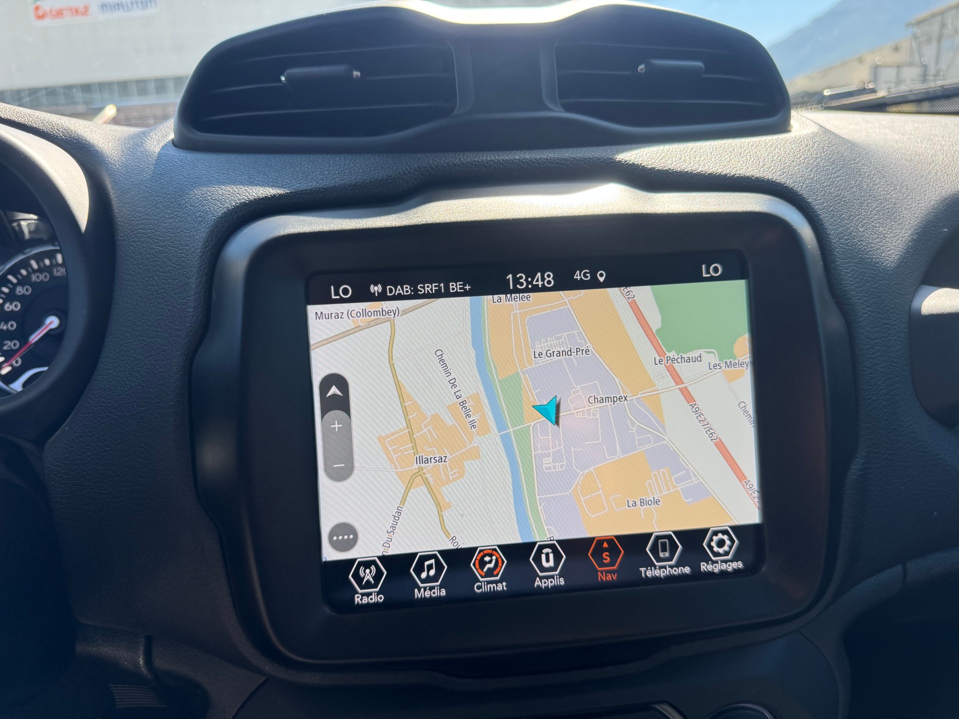 JEEP Renegade 1.5 MHEV Swiss Limited Sky-image-15