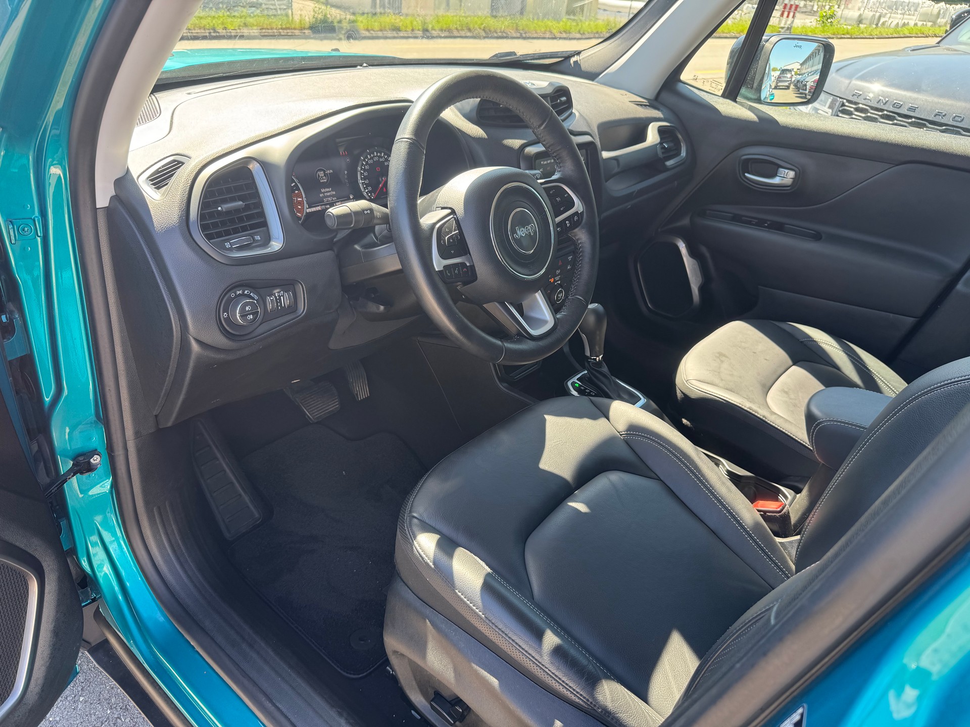 JEEP Renegade 1.5 MHEV Swiss Limited Sky-image-12