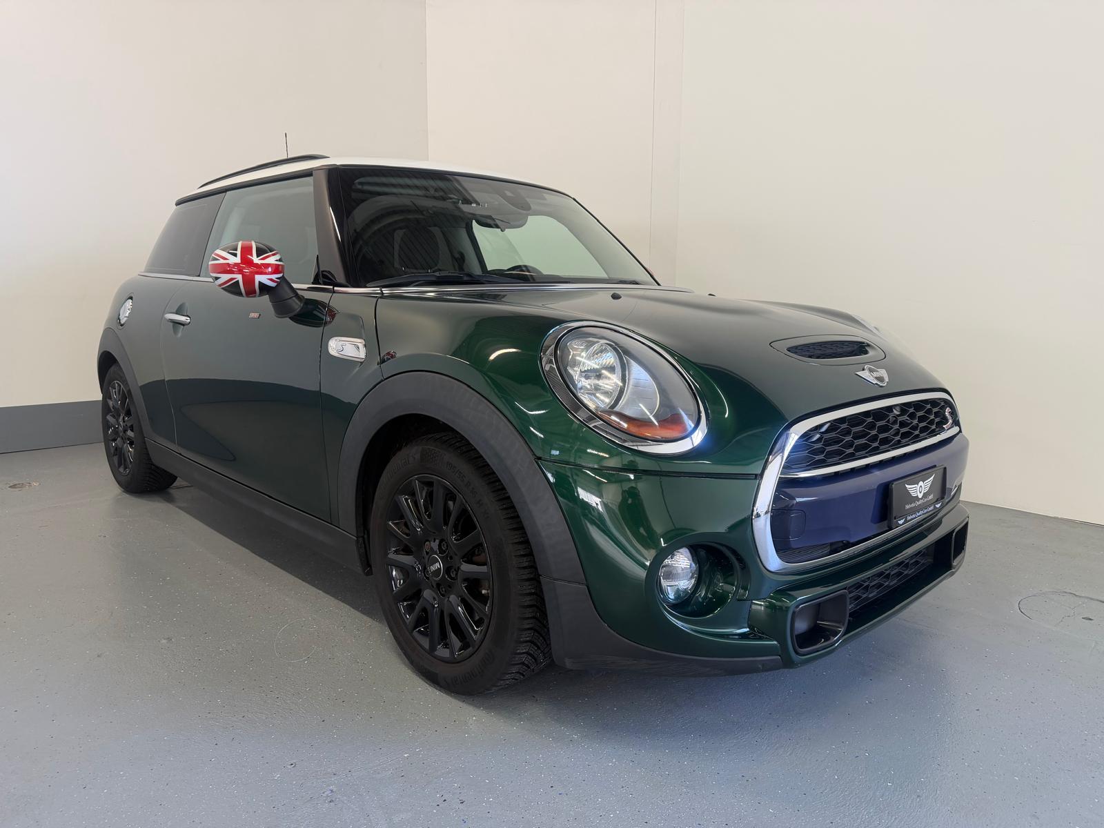 MINI Cooper S Steptronic-showroom-element-2