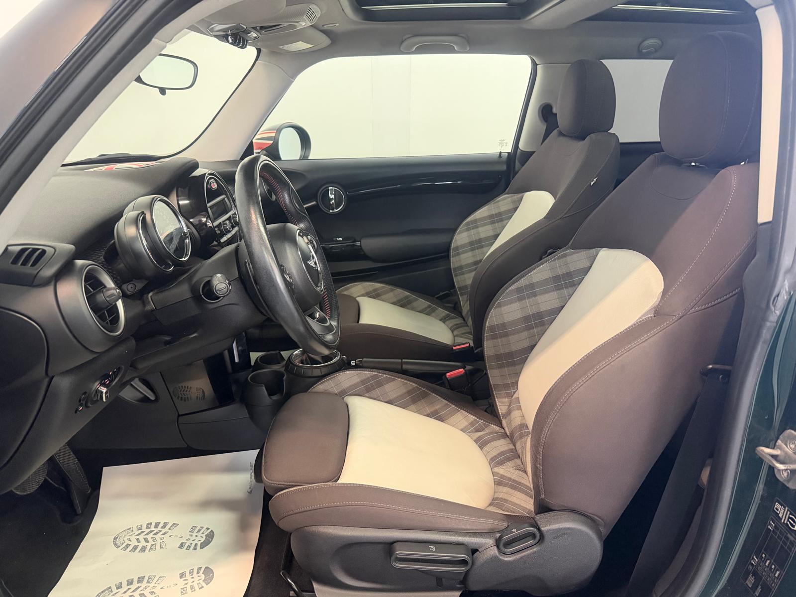 MINI Cooper S Steptronic-image-15