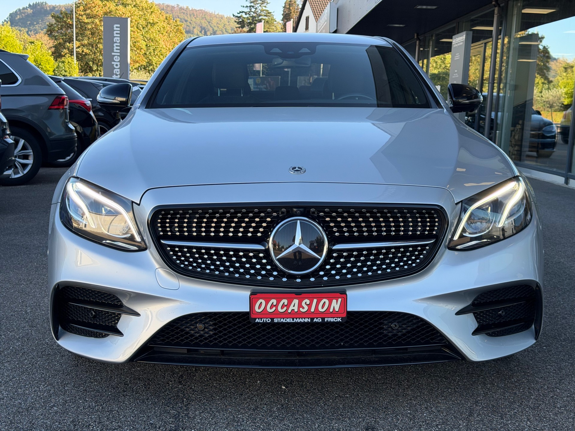 MERCEDES-BENZ E 220 d AMG Front+Heck, AMG Line 4matic-image-9