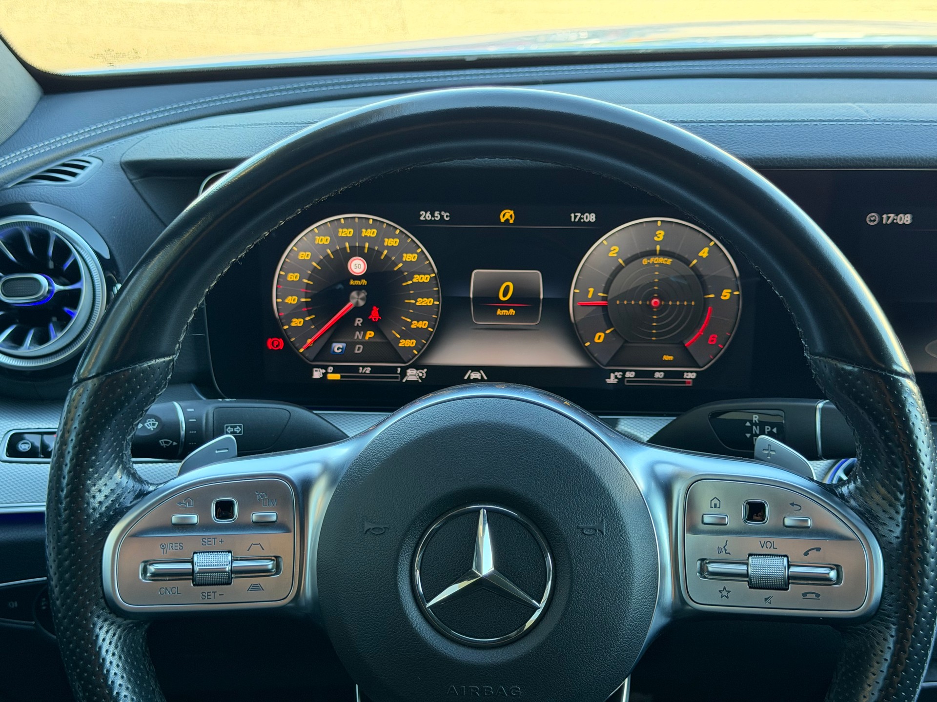 MERCEDES-BENZ E 220 d AMG Front+Heck, AMG Line 4matic-image-14