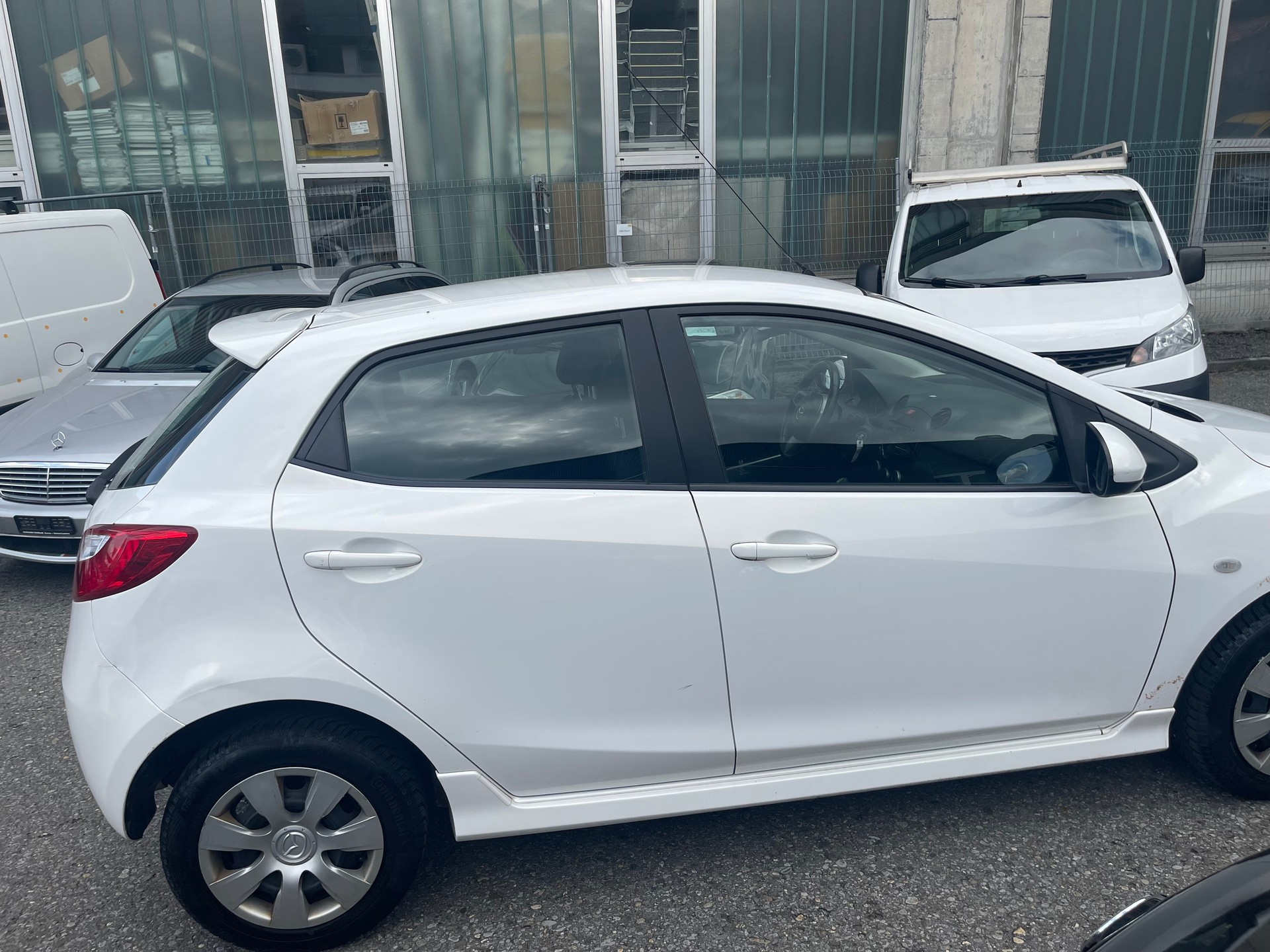 MAZDA 2 1.5i 16V Sport-image-10